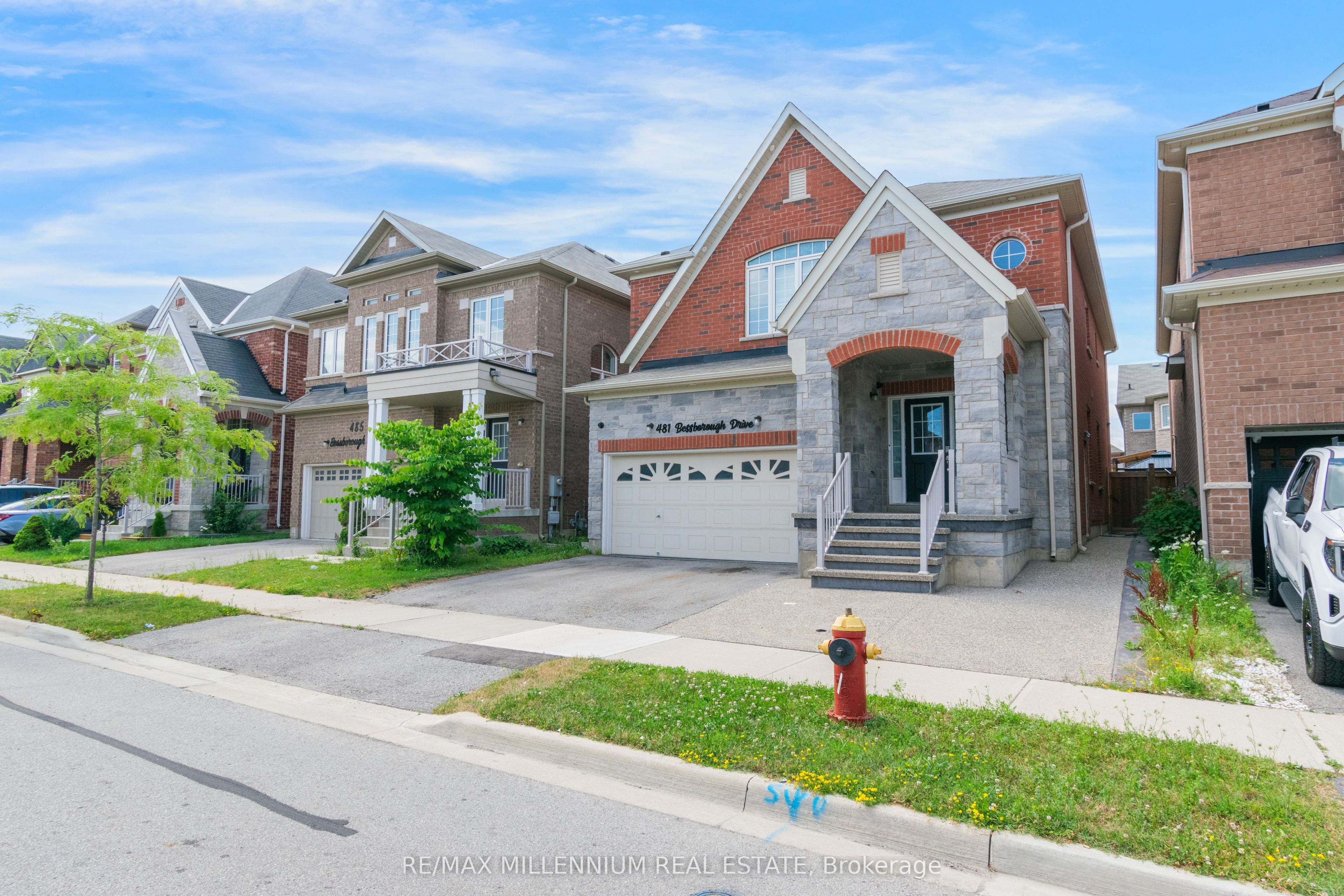 481 Bessborough Drive Property Photo 1