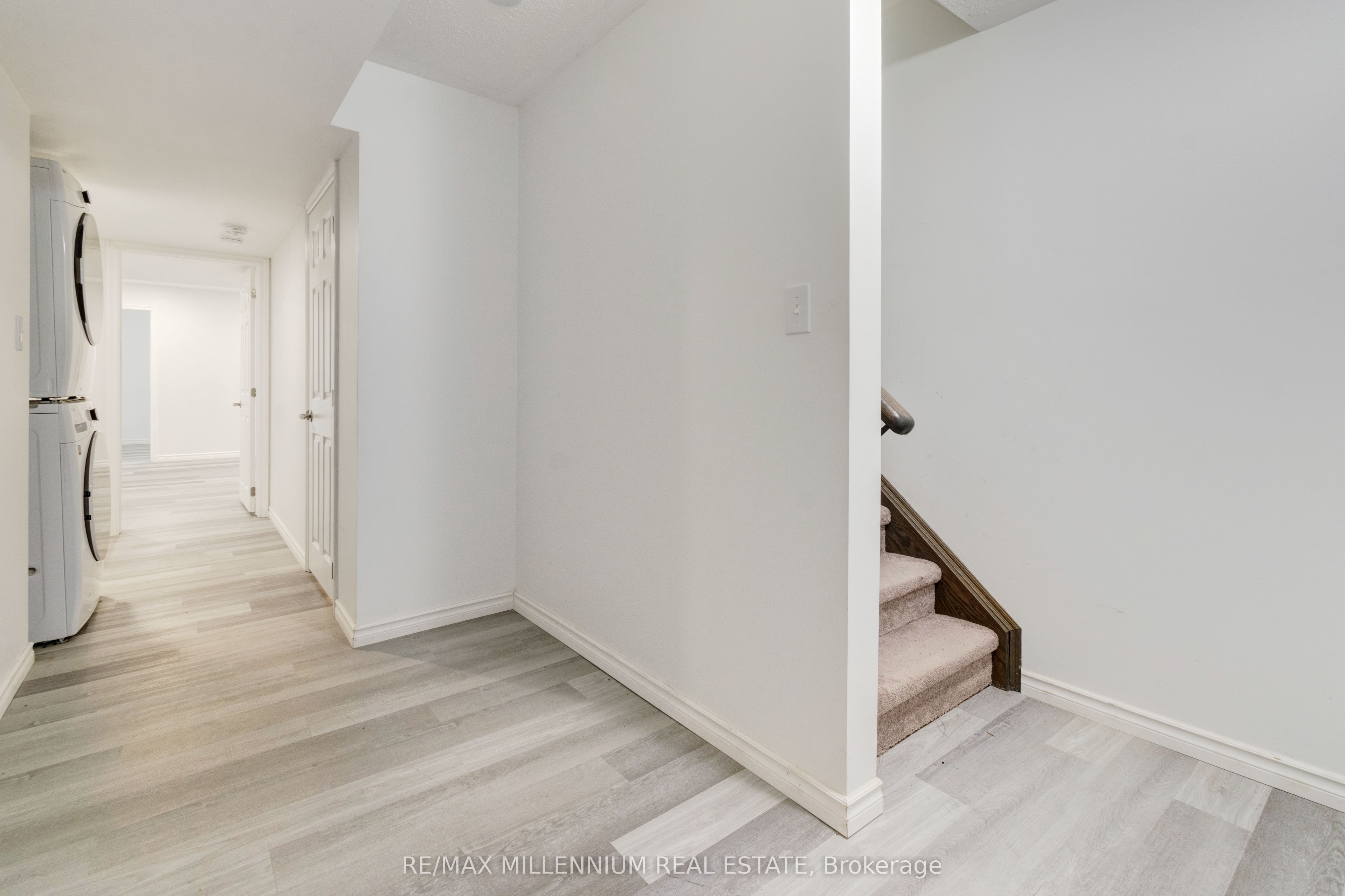 481 Bessborough Drive Property Photo 8