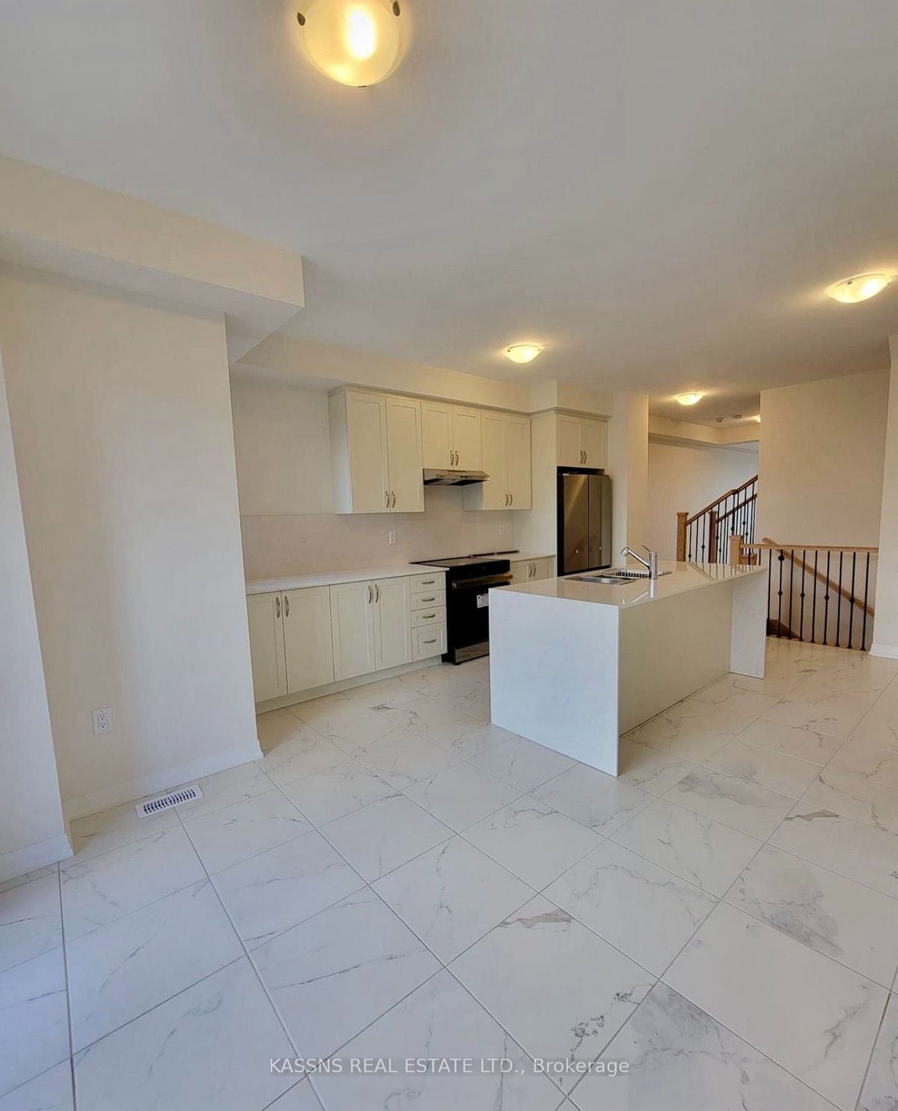 3305 Sixth Line Property Photo 12