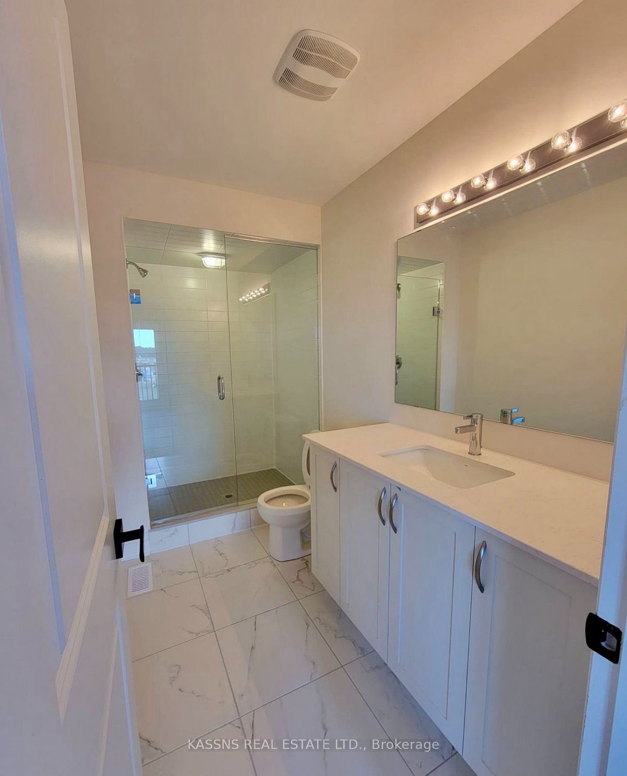 3305 Sixth Line Property Photo 29