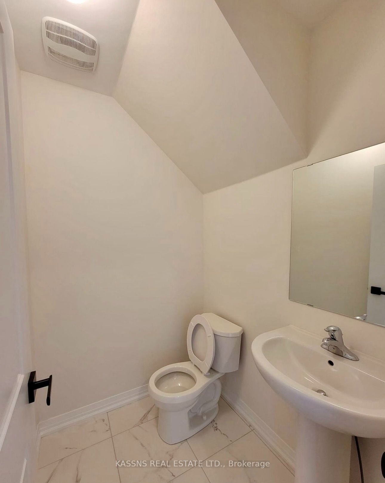 3305 Sixth Line Property Photo 31