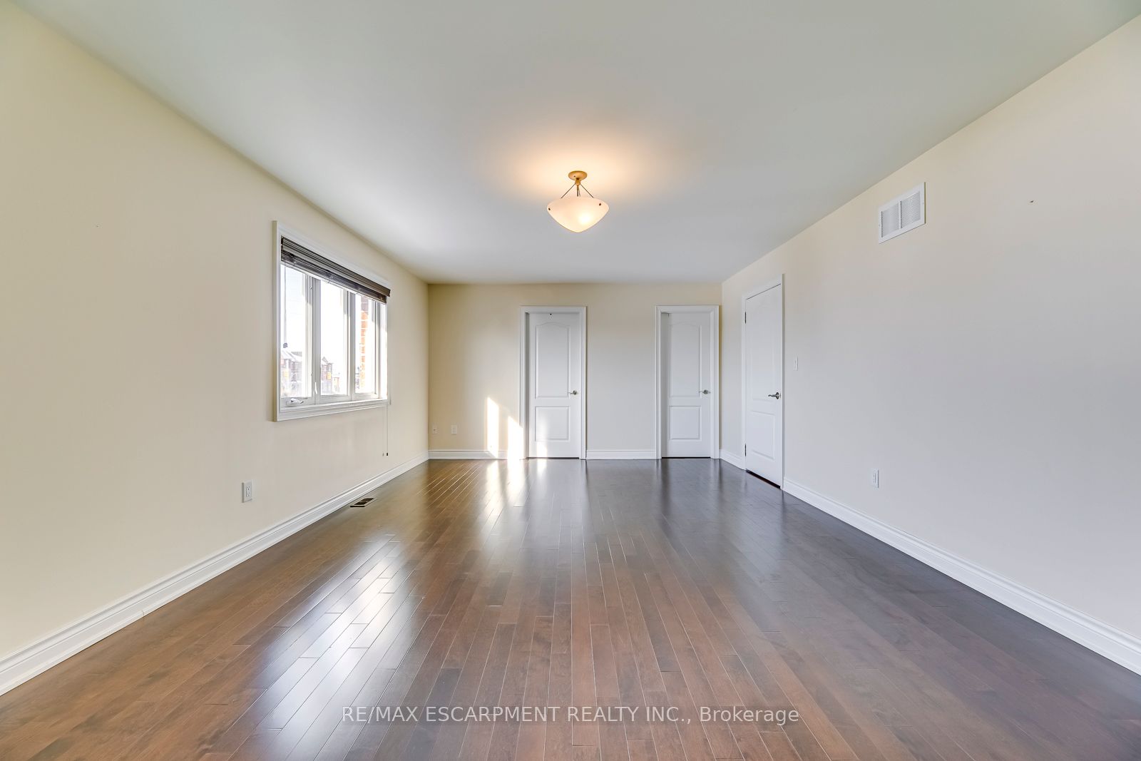 2492 Chaplin Road Property Photo 18