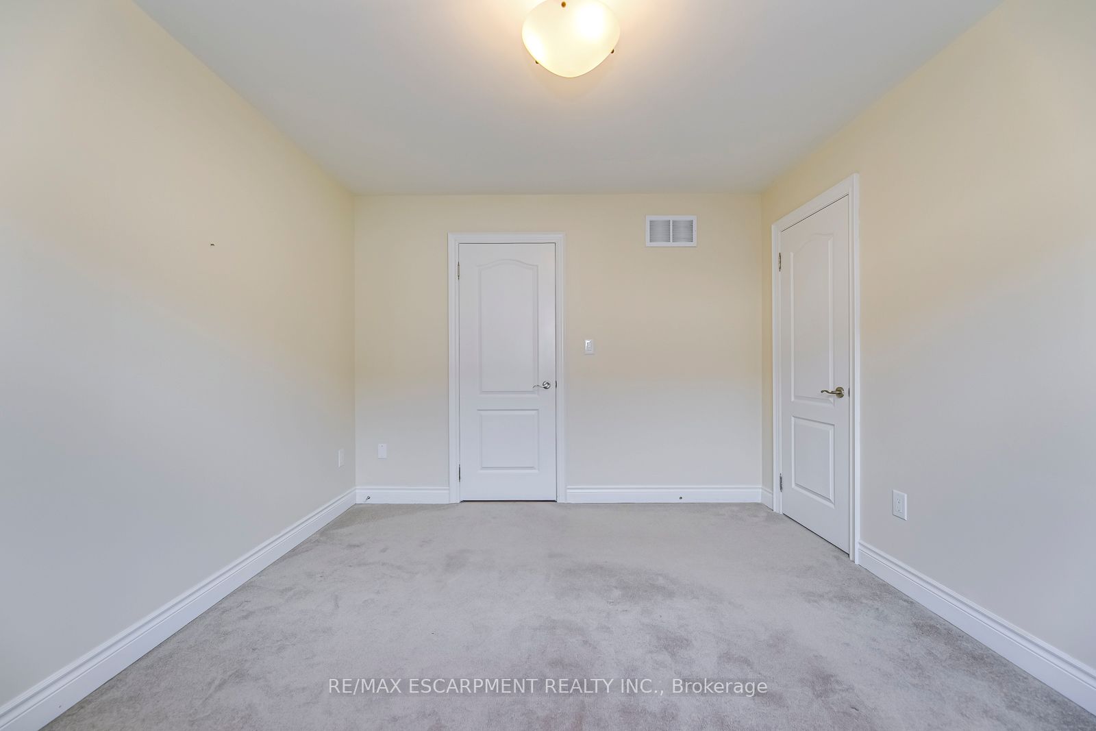 2492 Chaplin Road Property Photo 25
