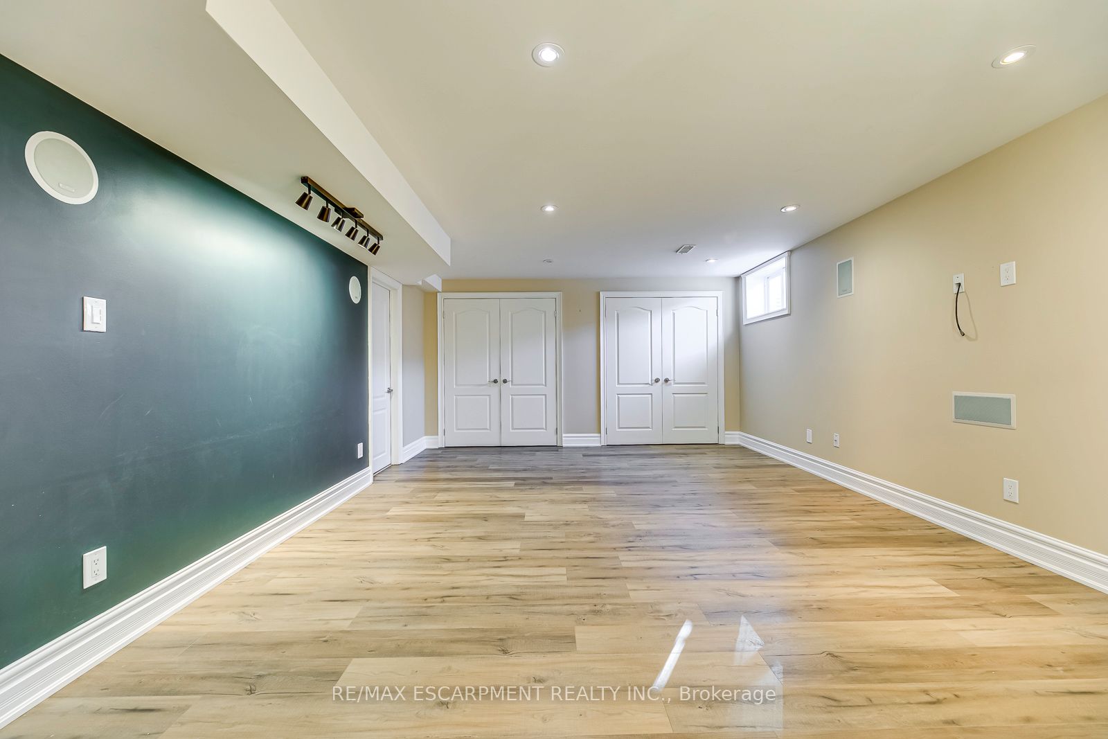 2492 Chaplin Road Property Photo 33