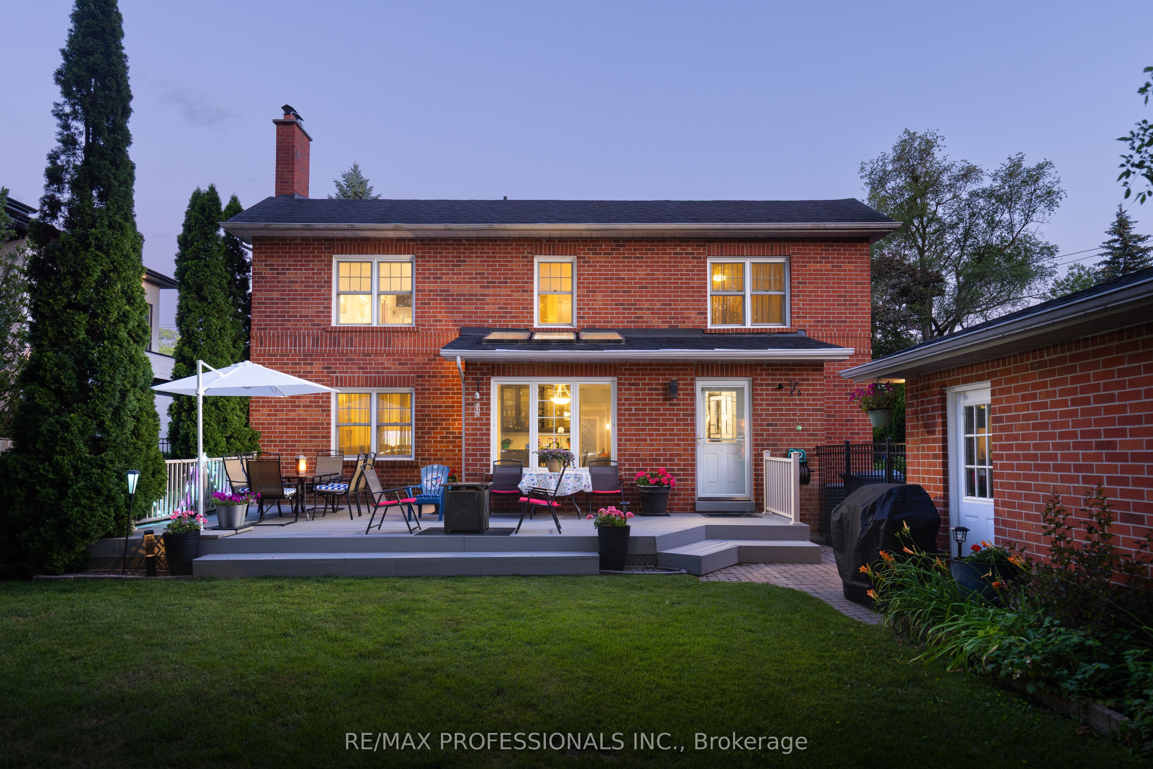 106 Rathburn Road Property Photo 2