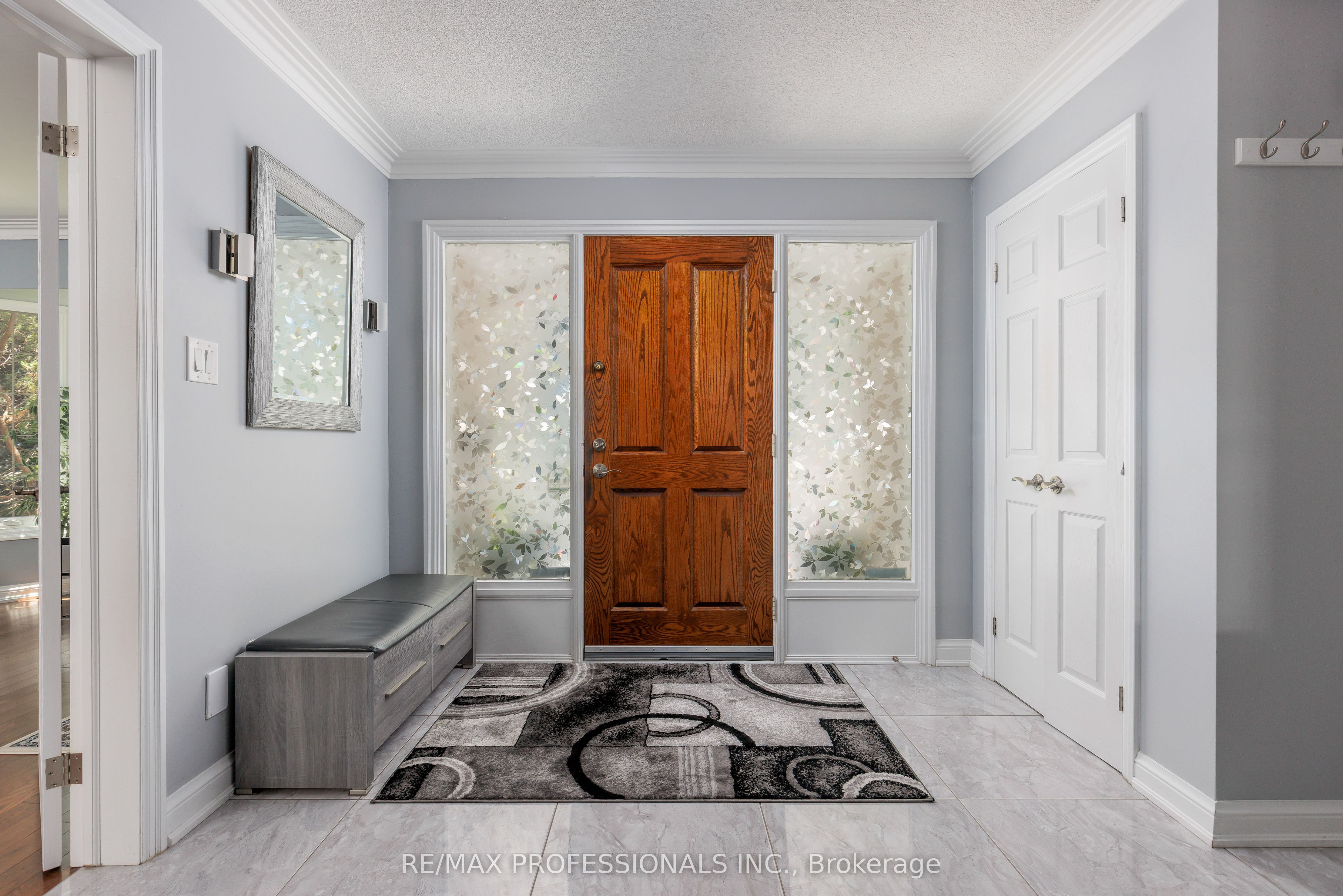 106 Rathburn Road Property Photo 7