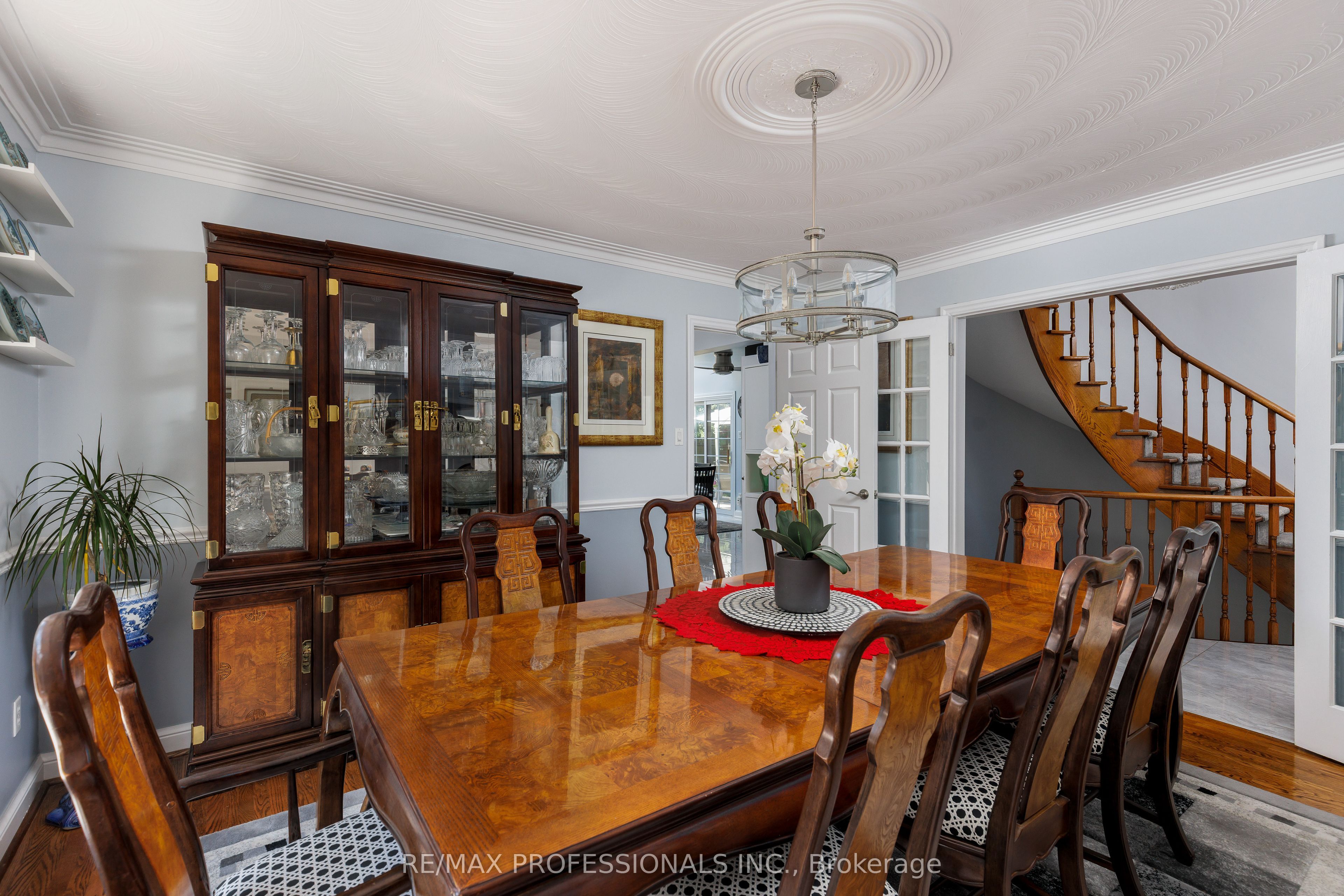 106 Rathburn Road Property Photo 14