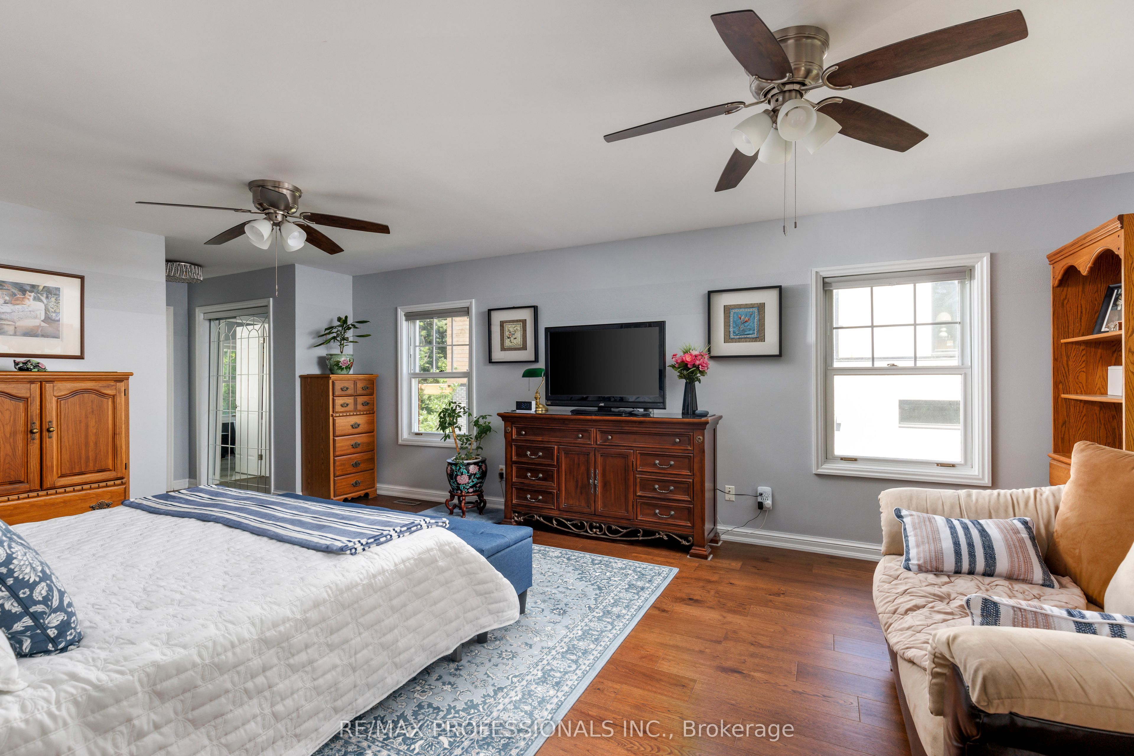 106 Rathburn Road Property Photo 31