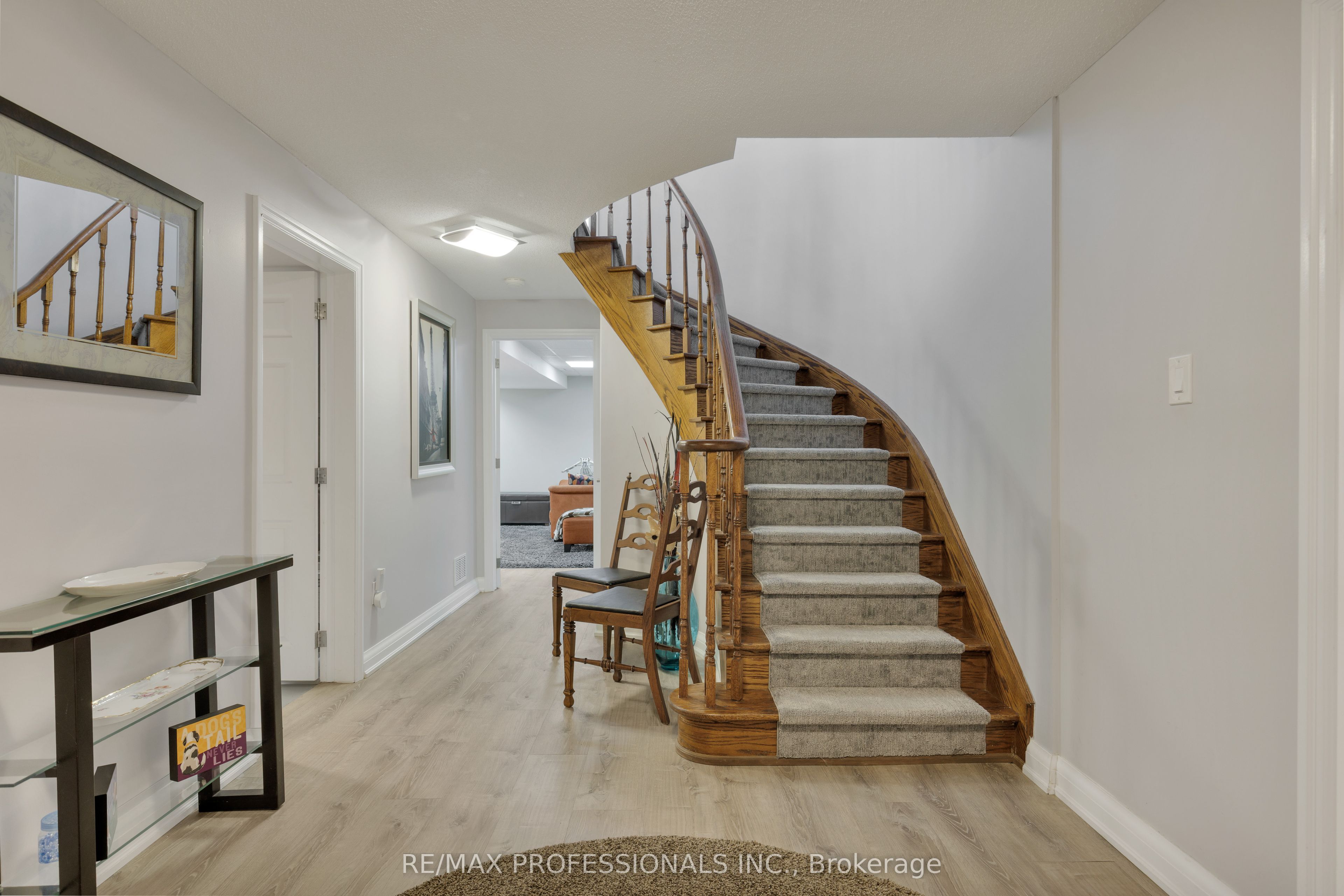 106 Rathburn Road Property Photo 41