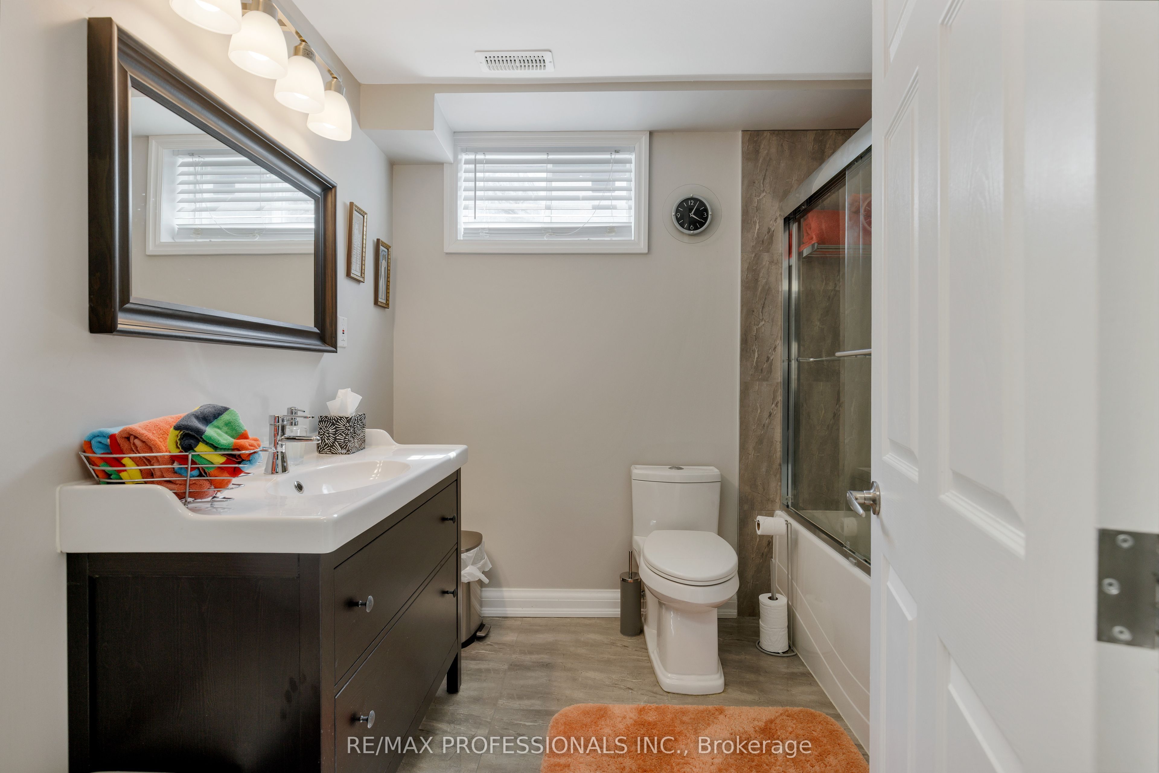 106 Rathburn Road Property Photo 48
