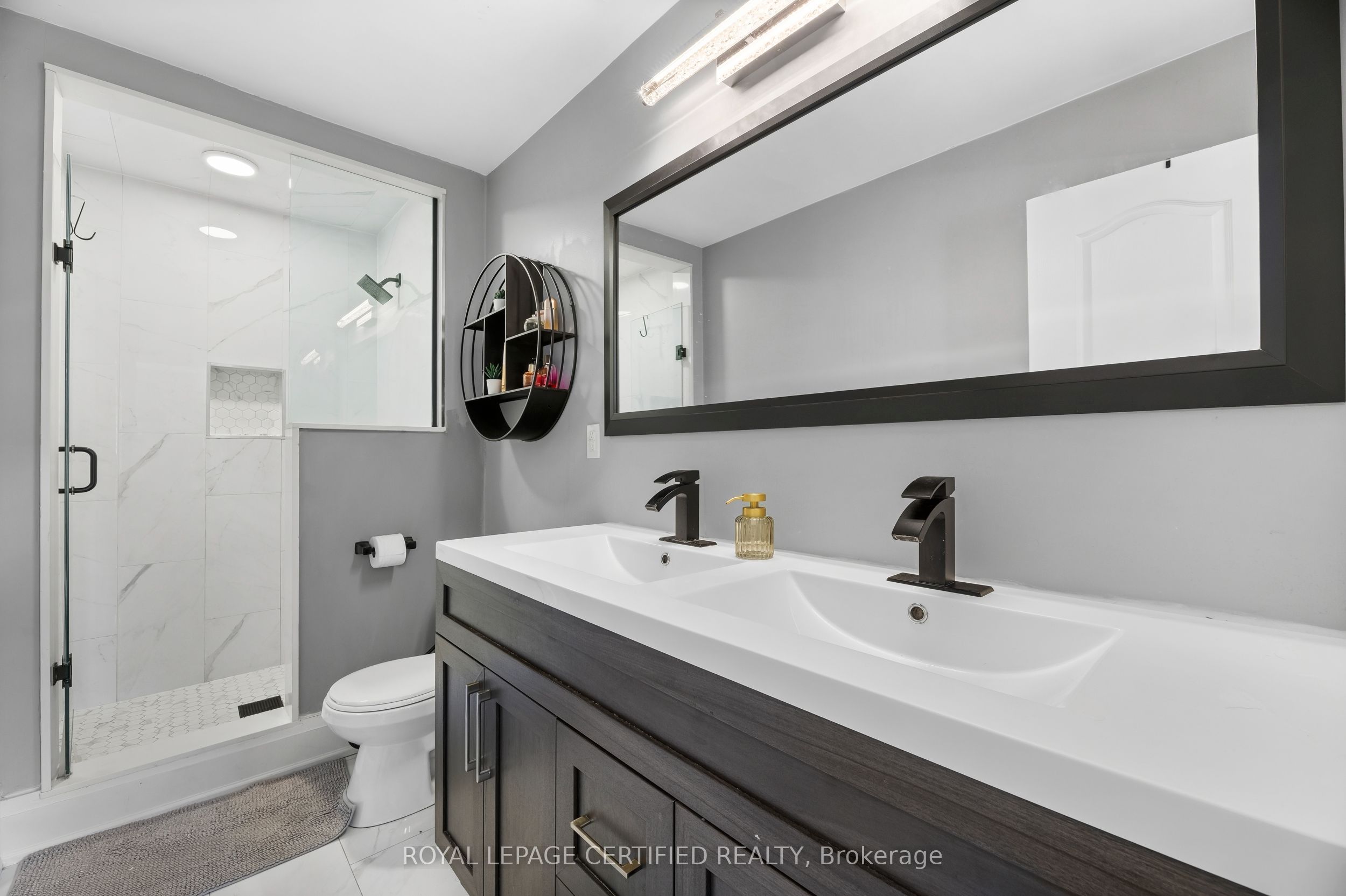 938 Burrows Gate Property Photo 19