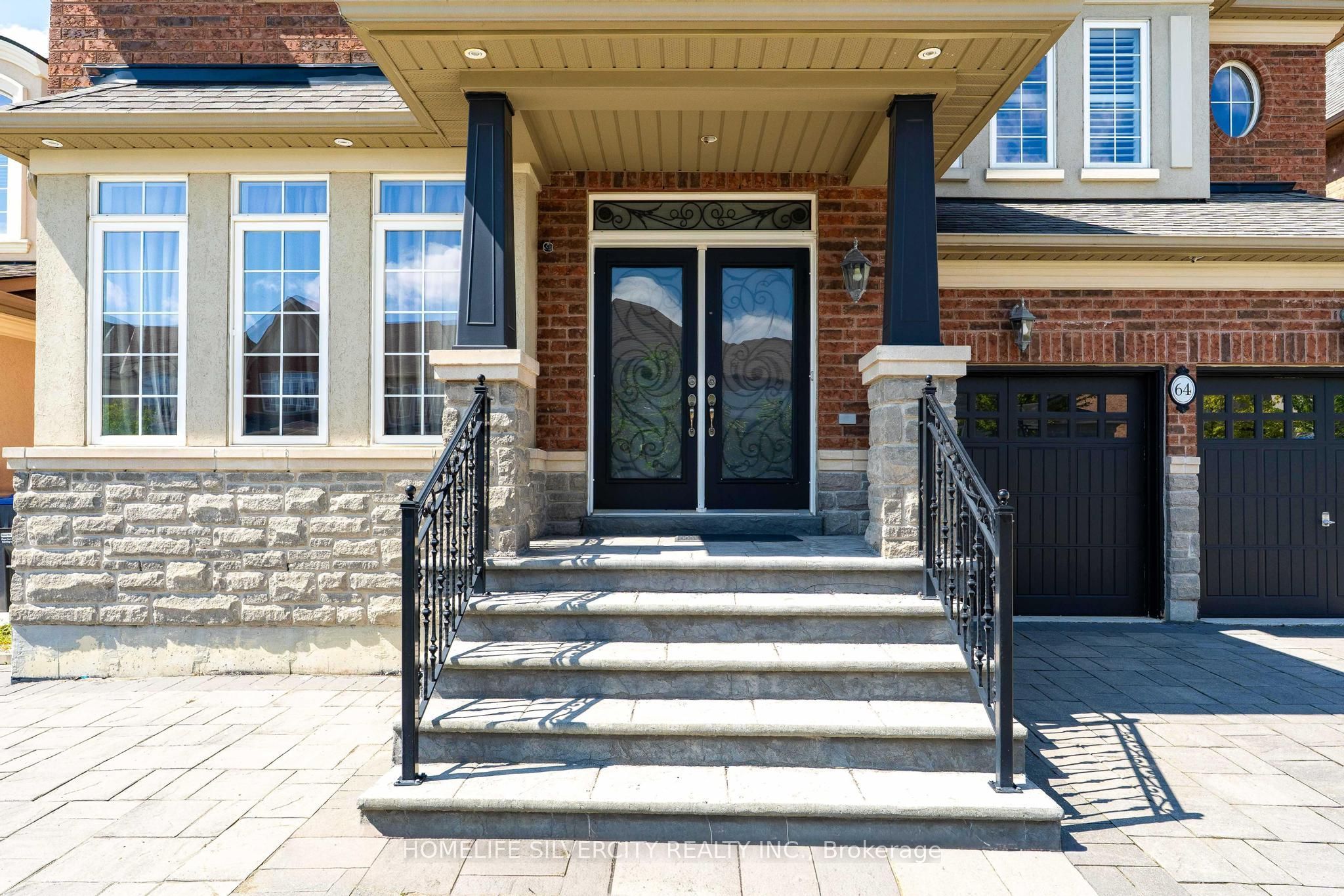64 Scotchmere Crescent Property Photo 4