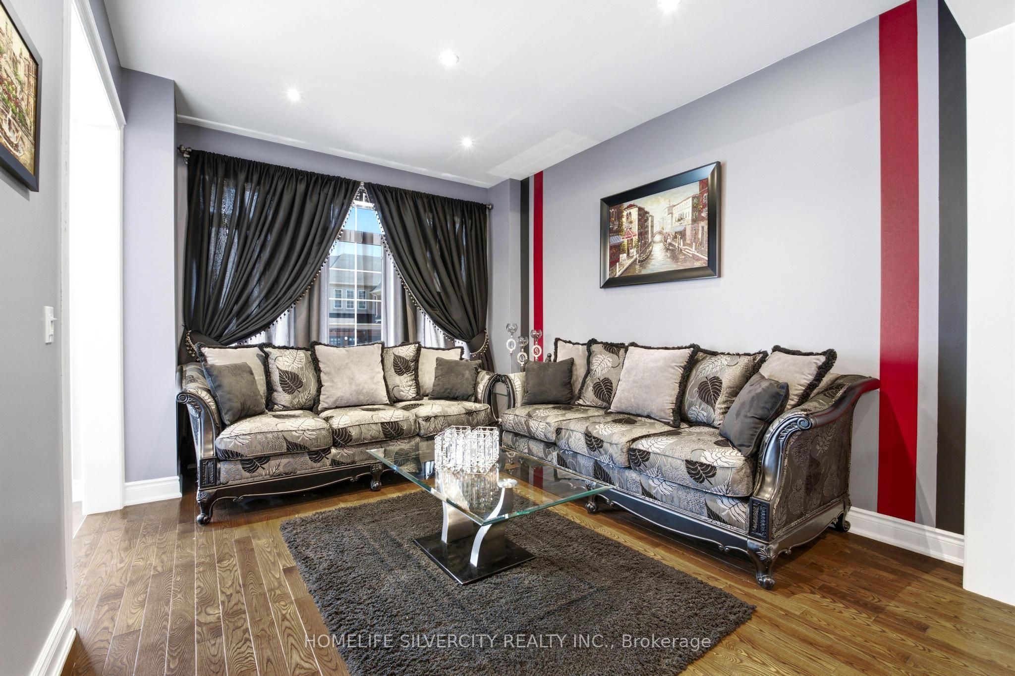 64 Scotchmere Crescent Property Photo 8