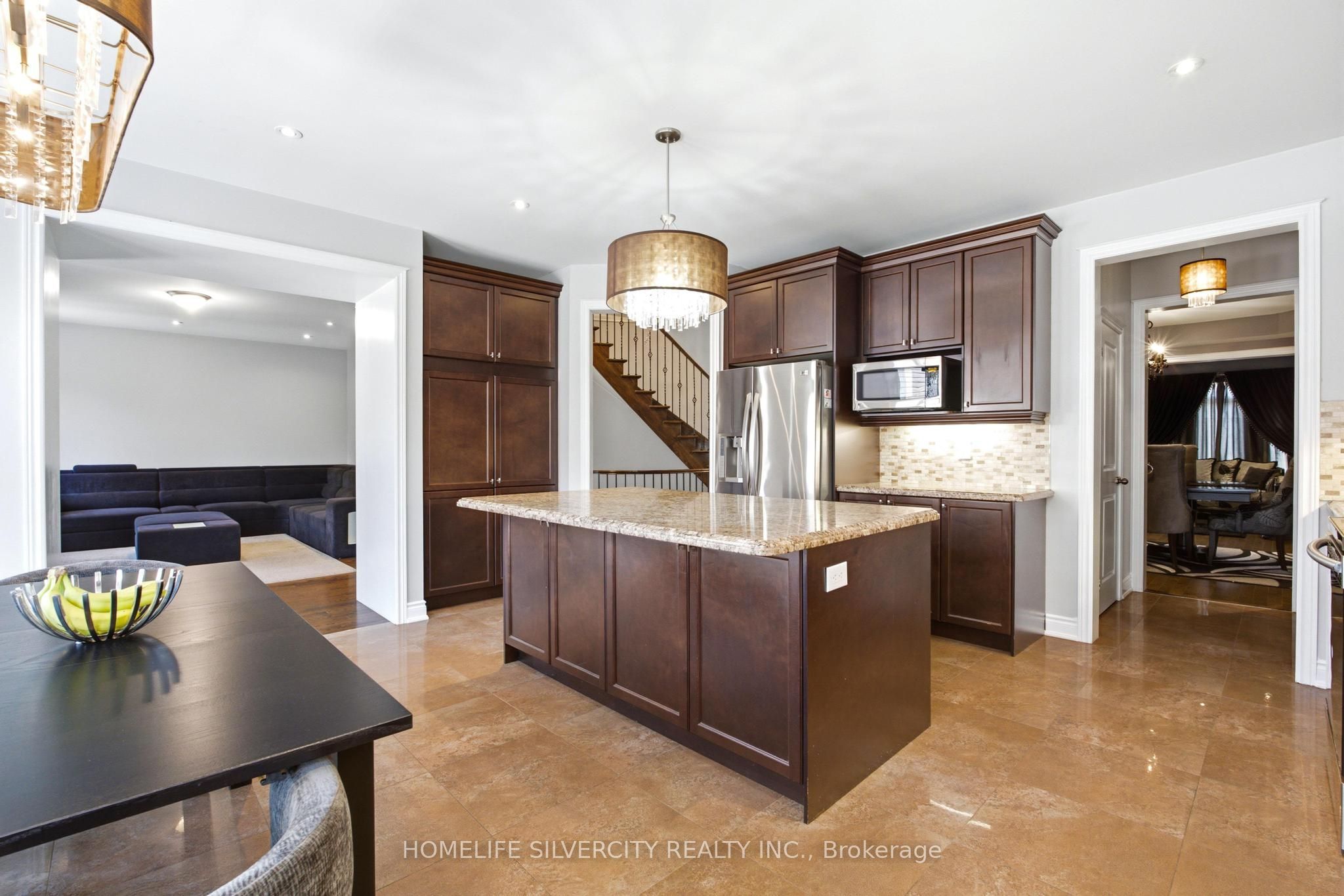 64 Scotchmere Crescent Property Photo 16