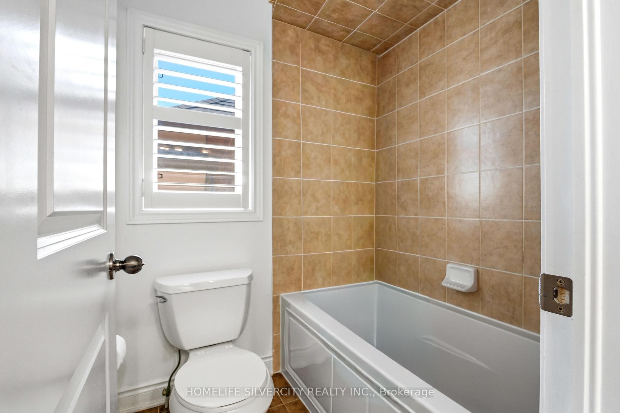 64 Scotchmere Crescent Property Photo 35