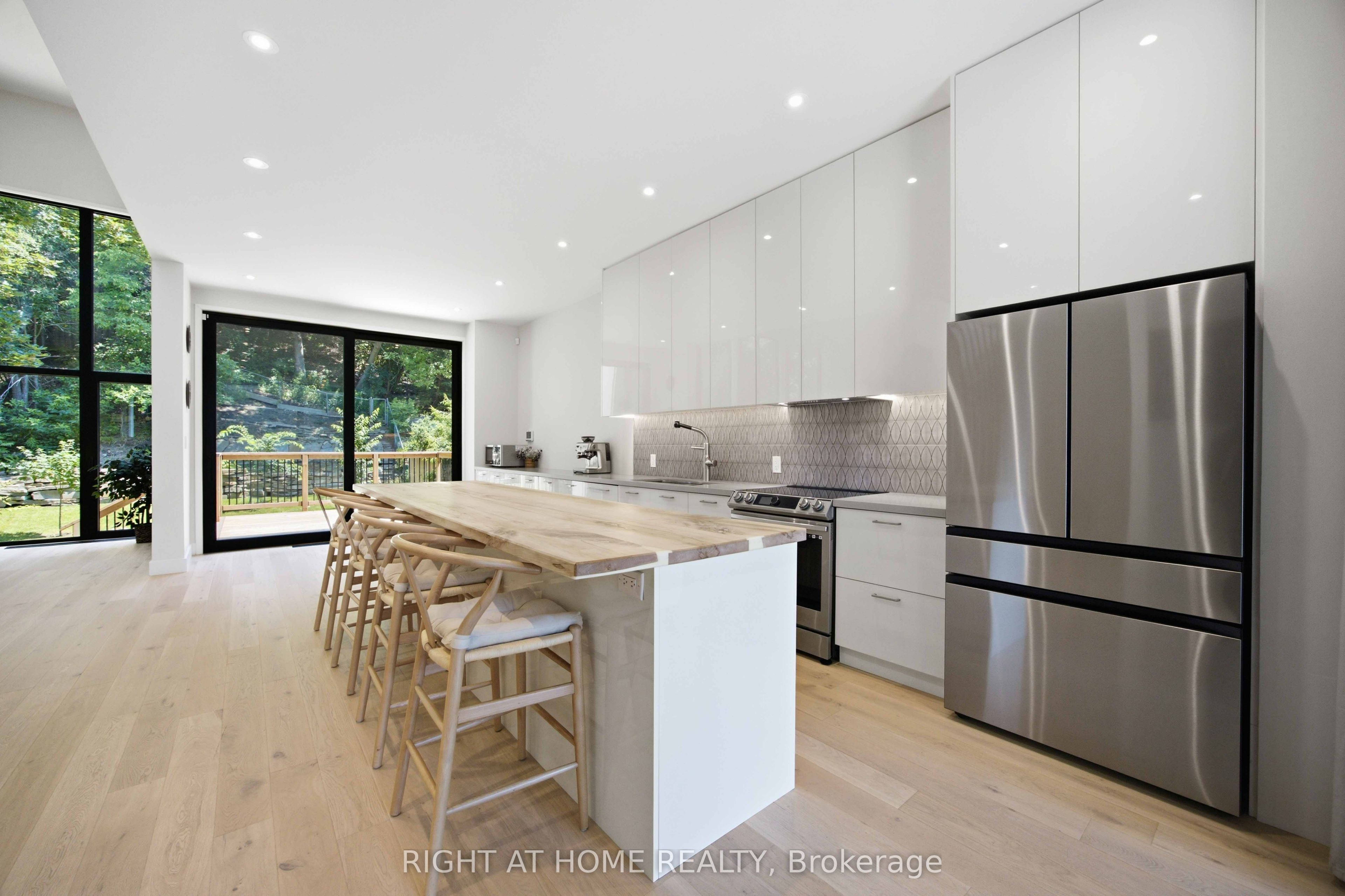 41 Bonnyview Drive Property Photo 10