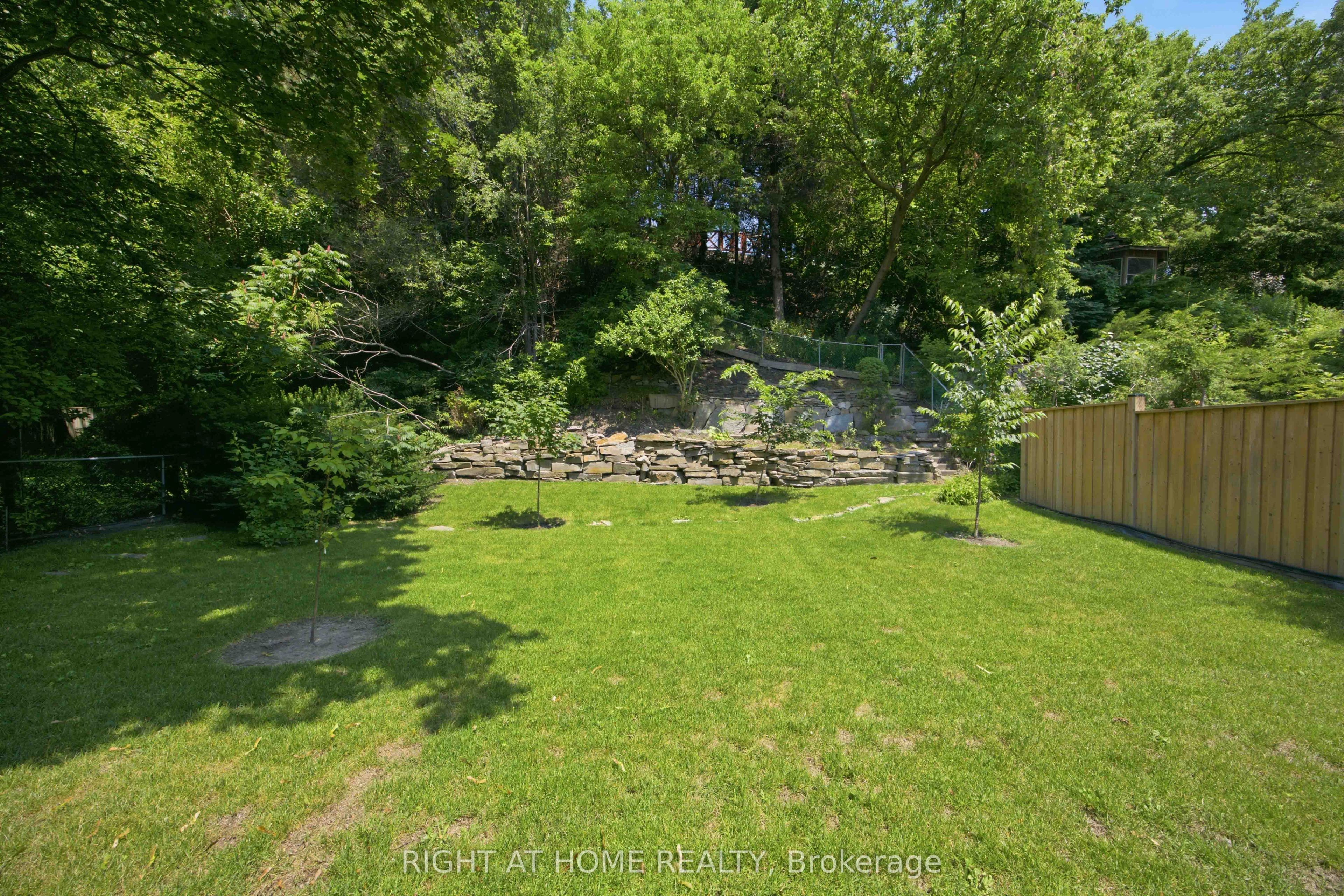 41 Bonnyview Drive Property Photo 46