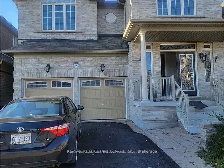W13600576 Property Photo 1