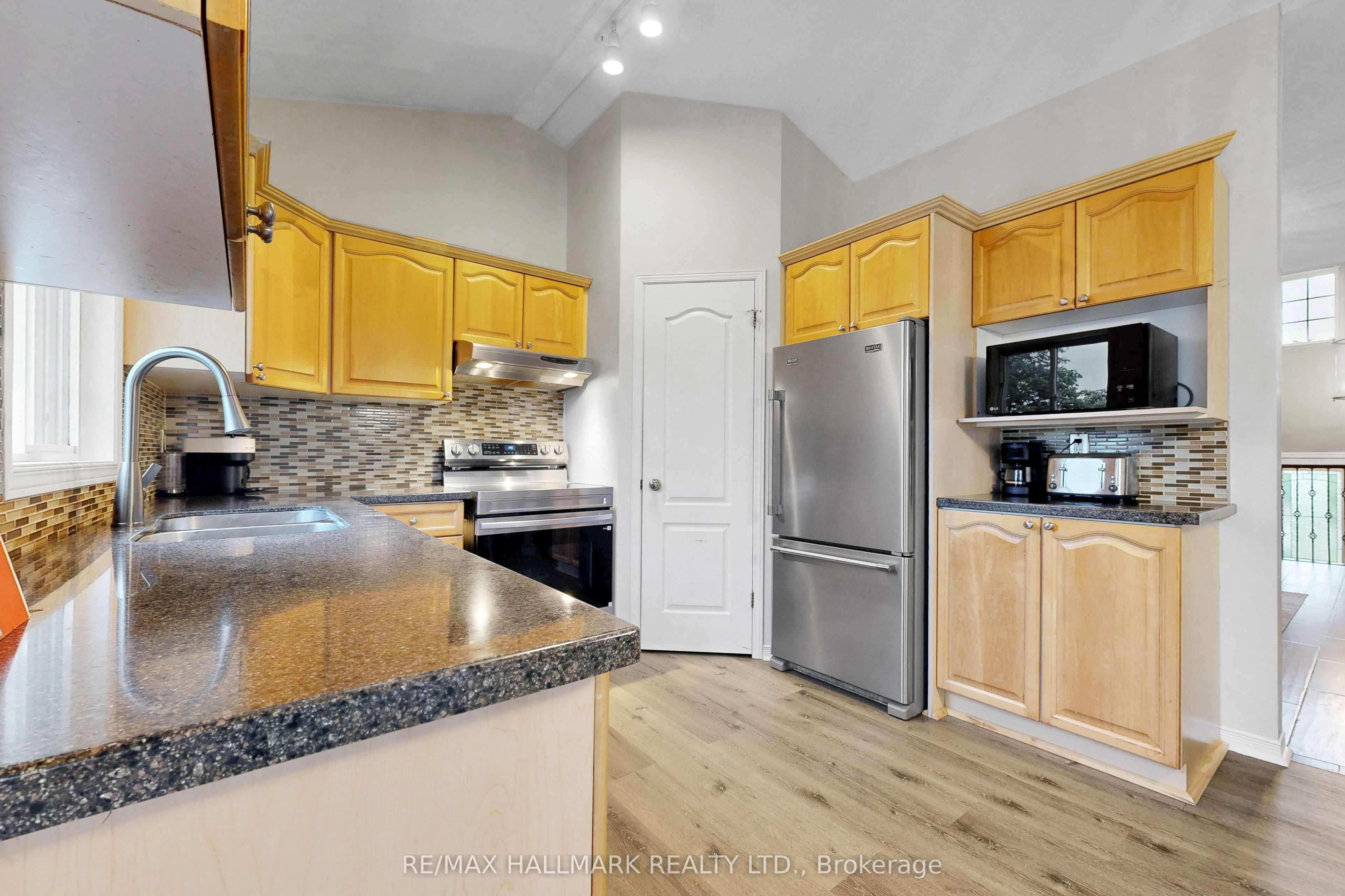 71 Hunter Road Property Photo 18