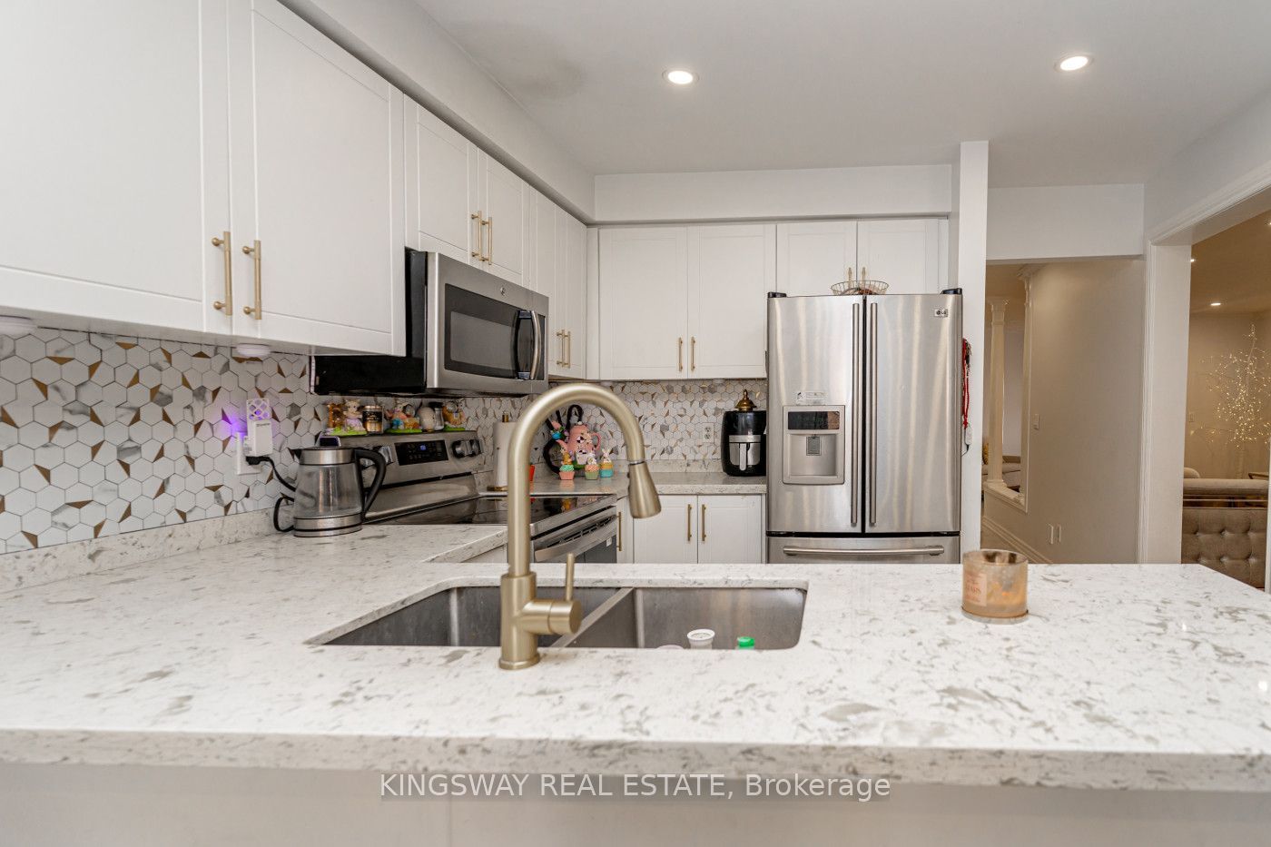 891 Stonebridge Avenue Property Photo 11