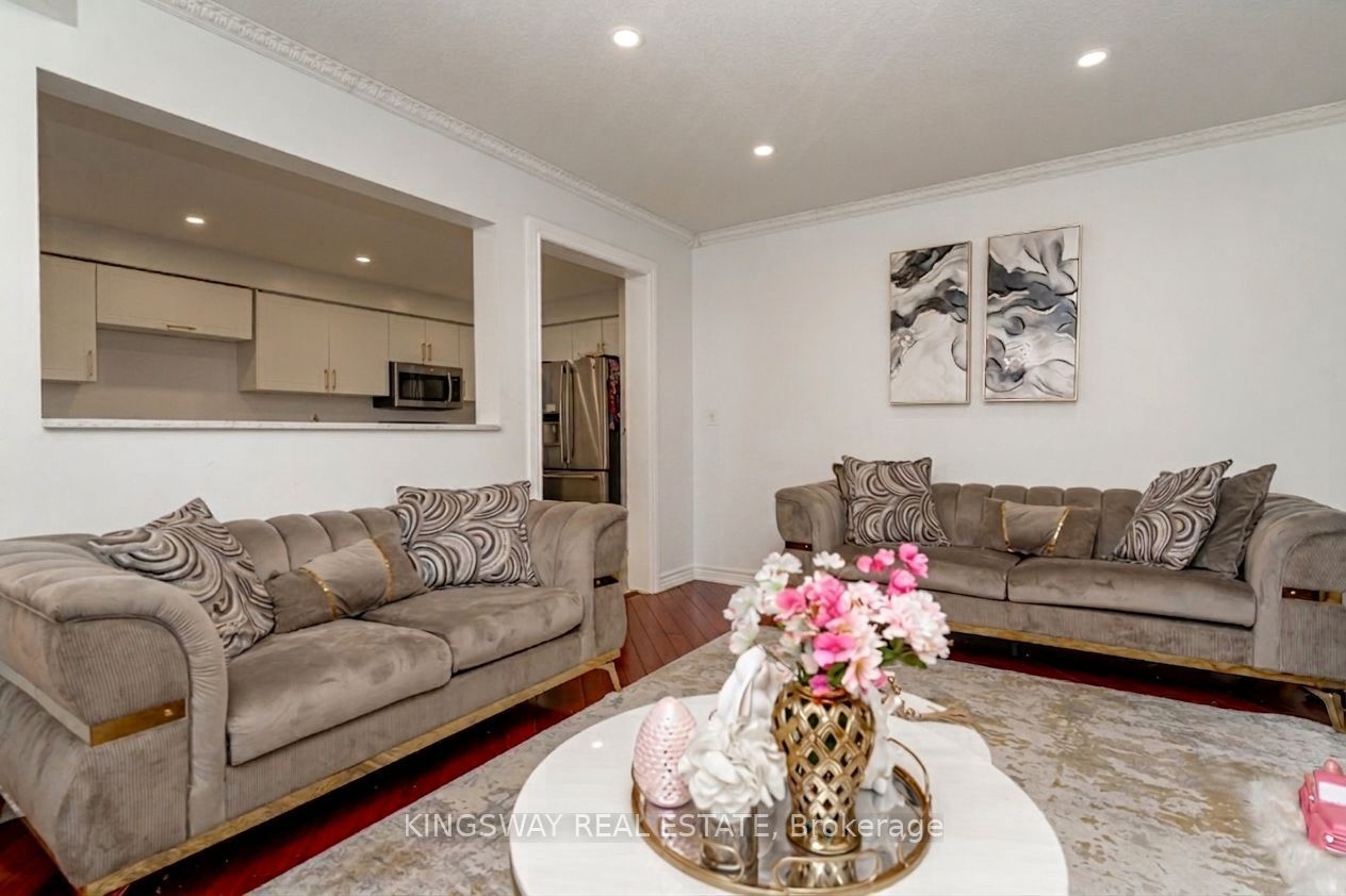 891 Stonebridge Avenue Property Photo 14