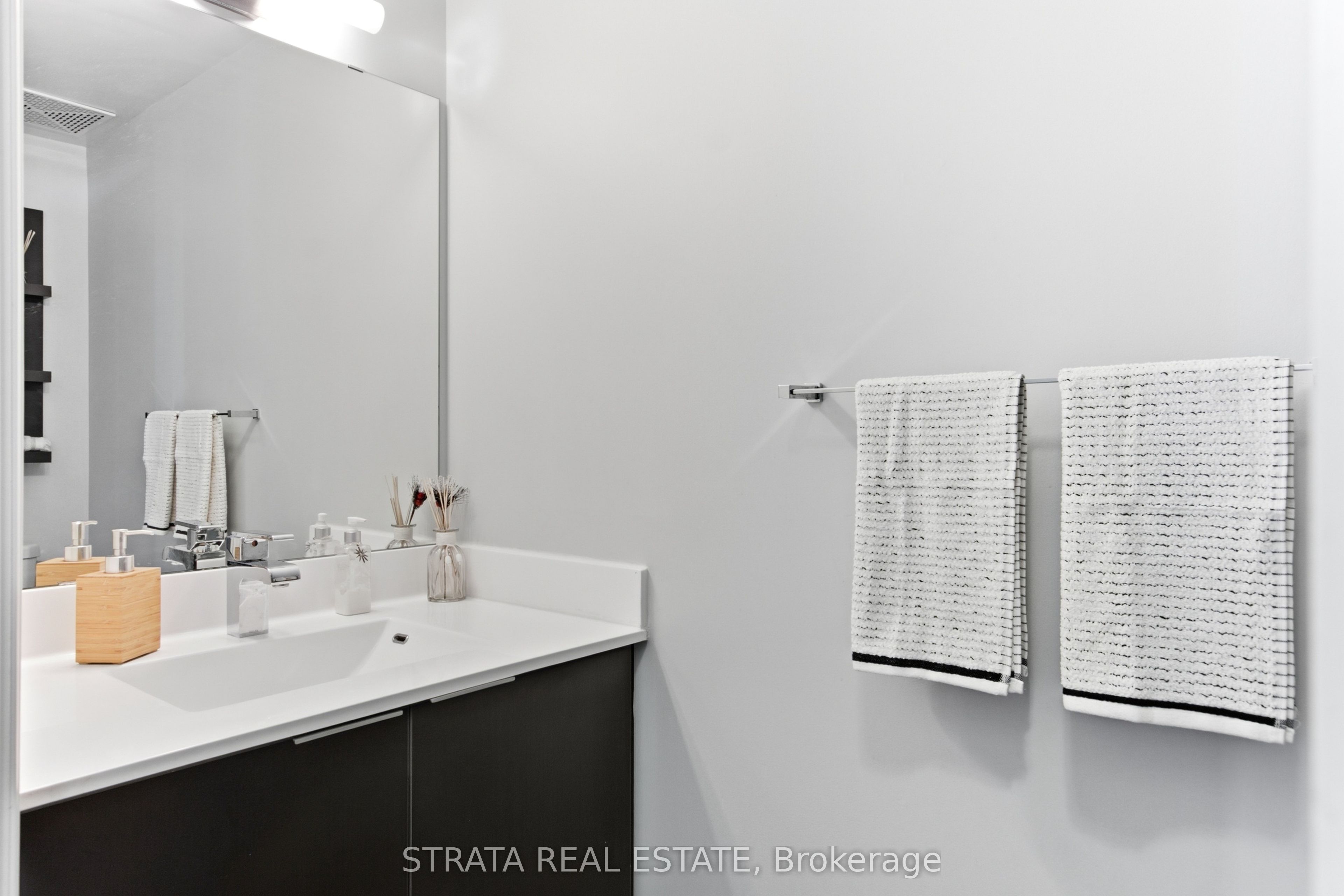 16 Brookers Lane 206 Property Photo 12