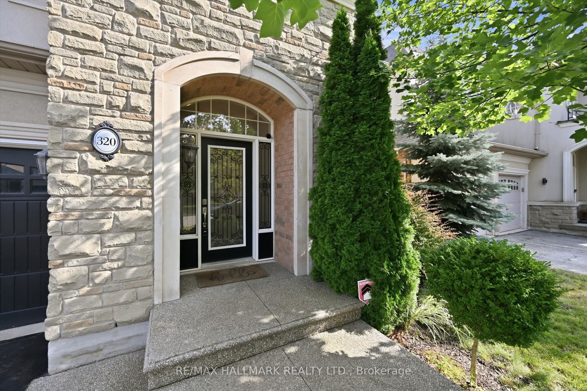 320 Turning Leaf Road Property Photo 2
