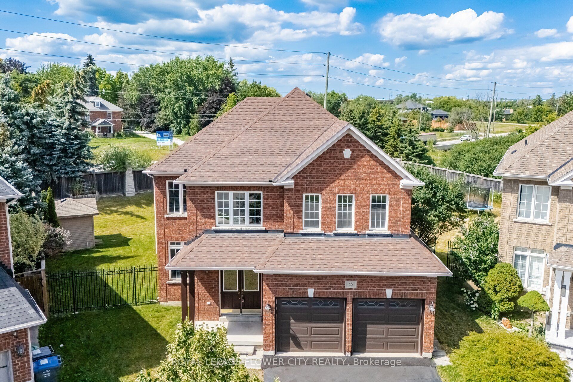 56 Laurentide Crescent Property Photo 6