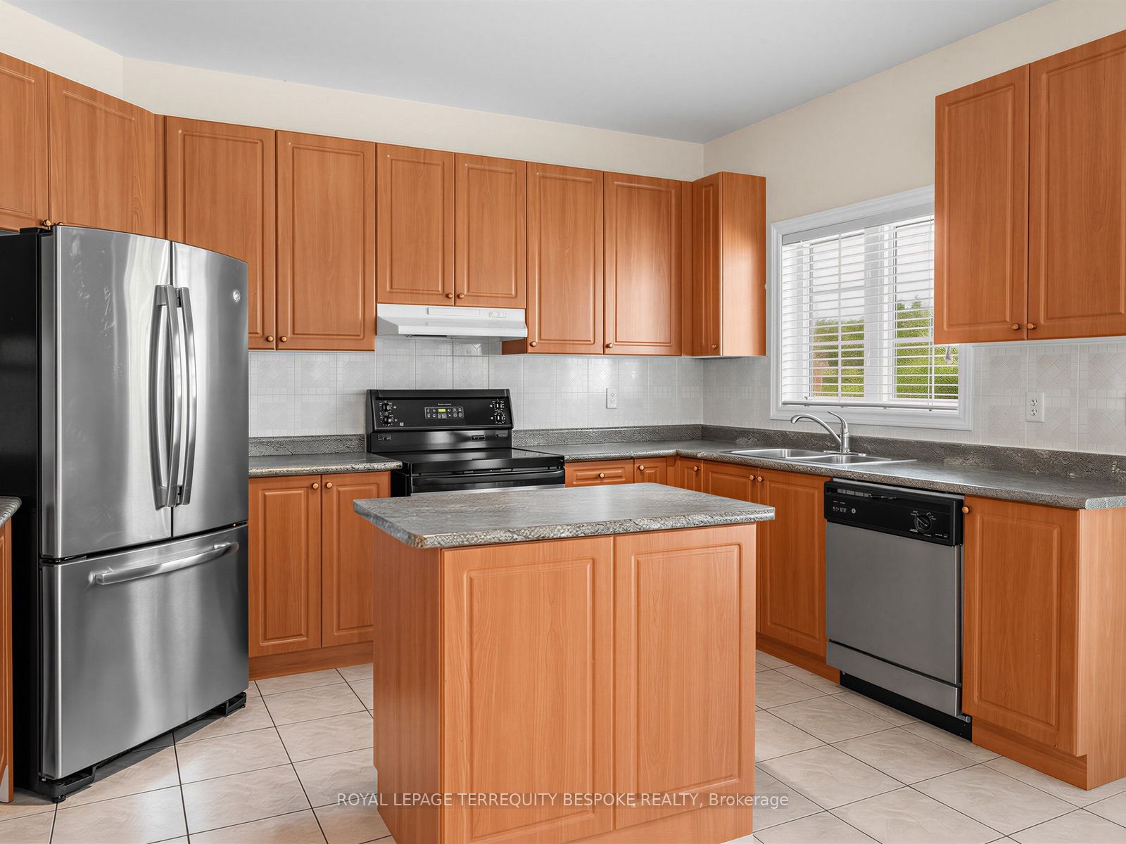 10 Leparc Road Property Photo 18