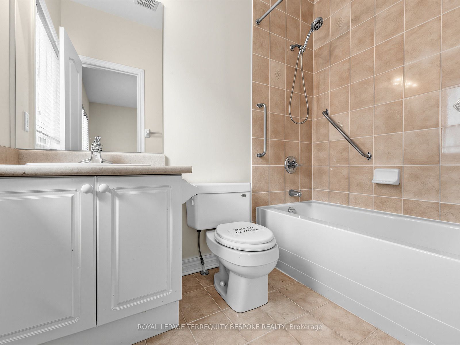 10 Leparc Road Property Photo 28