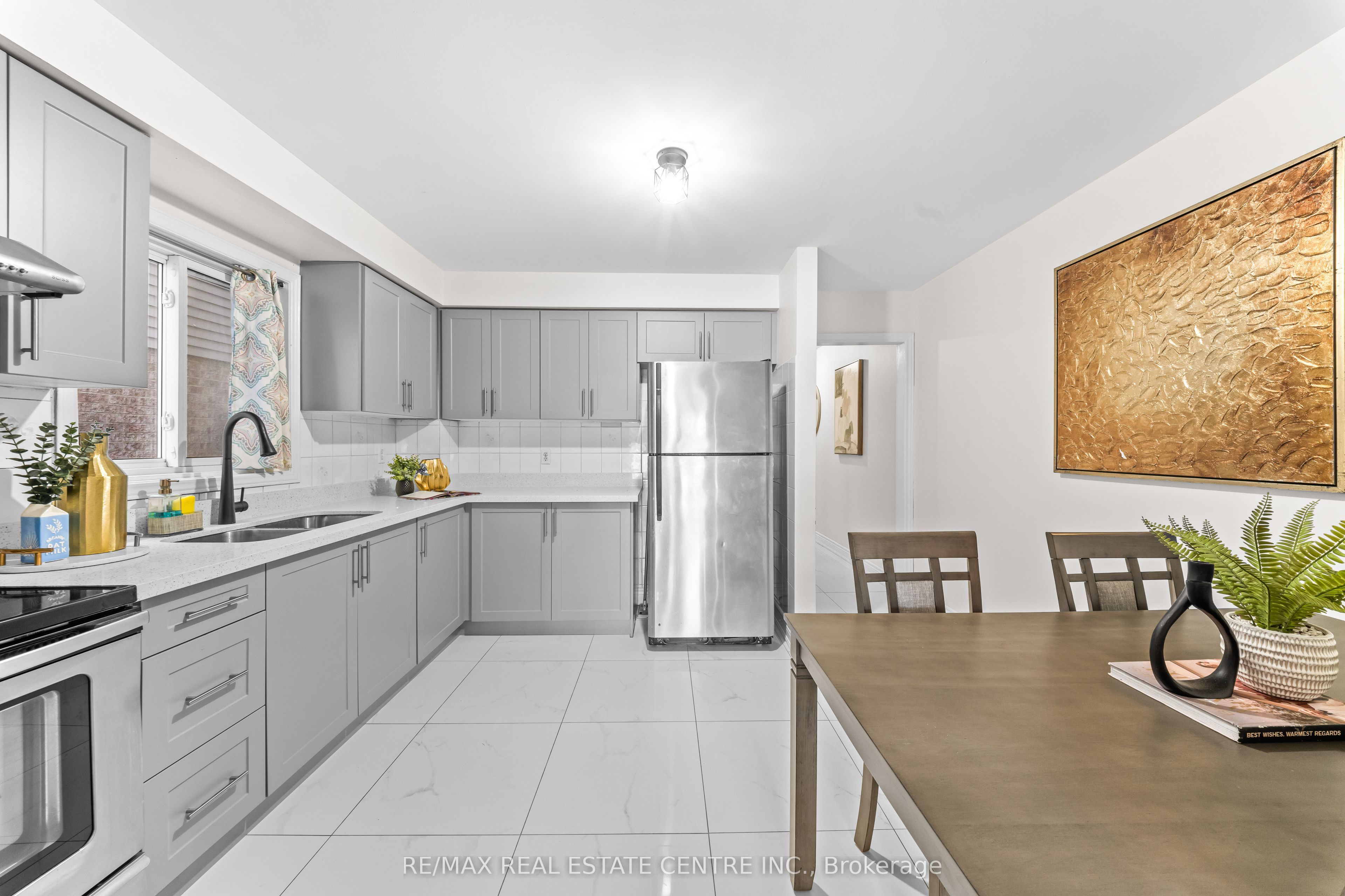 93 Ural Circle Property Photo 8