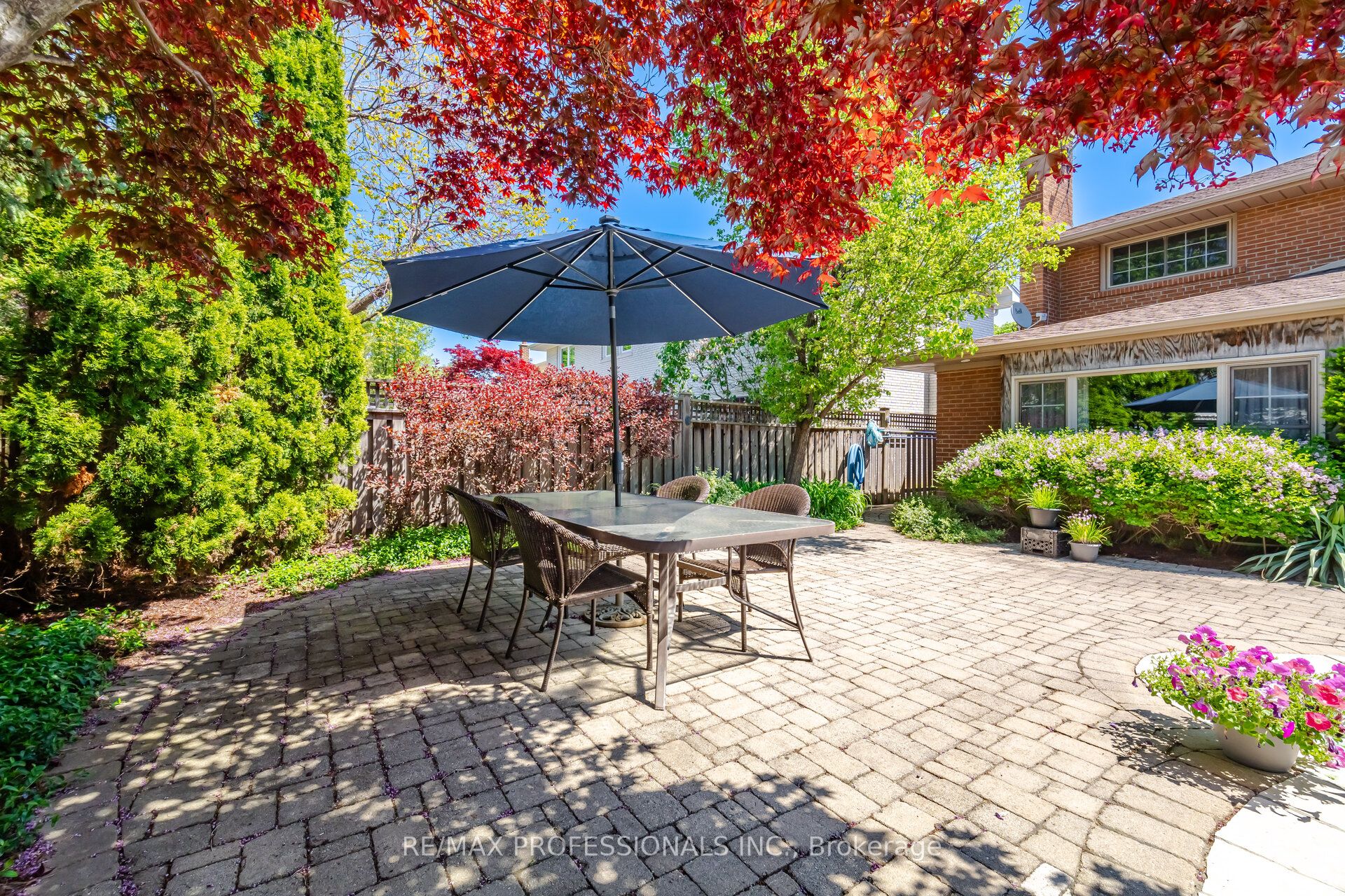 16 Cherry Post Crescent Property Photo 44