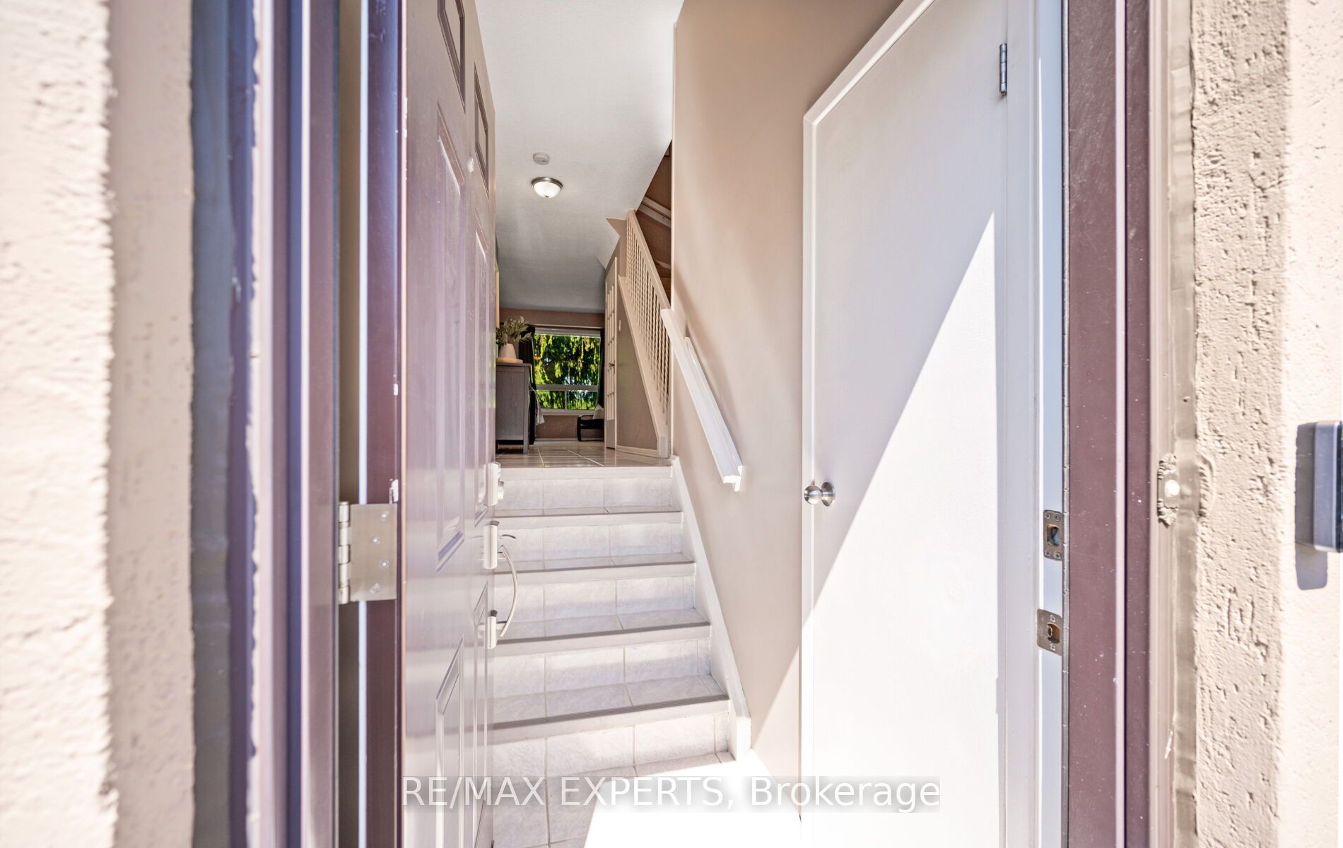161 Moregate Crescent 15 Property Photo 5