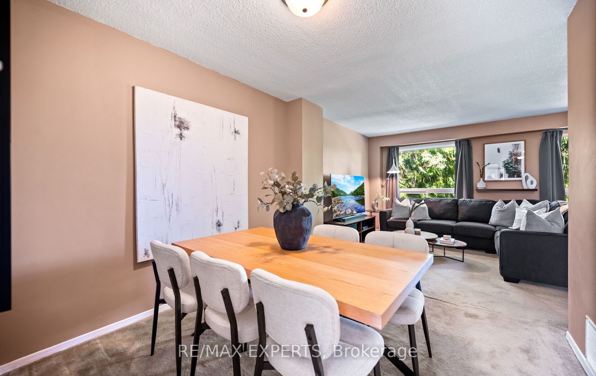 161 Moregate Crescent 15 Property Photo 11