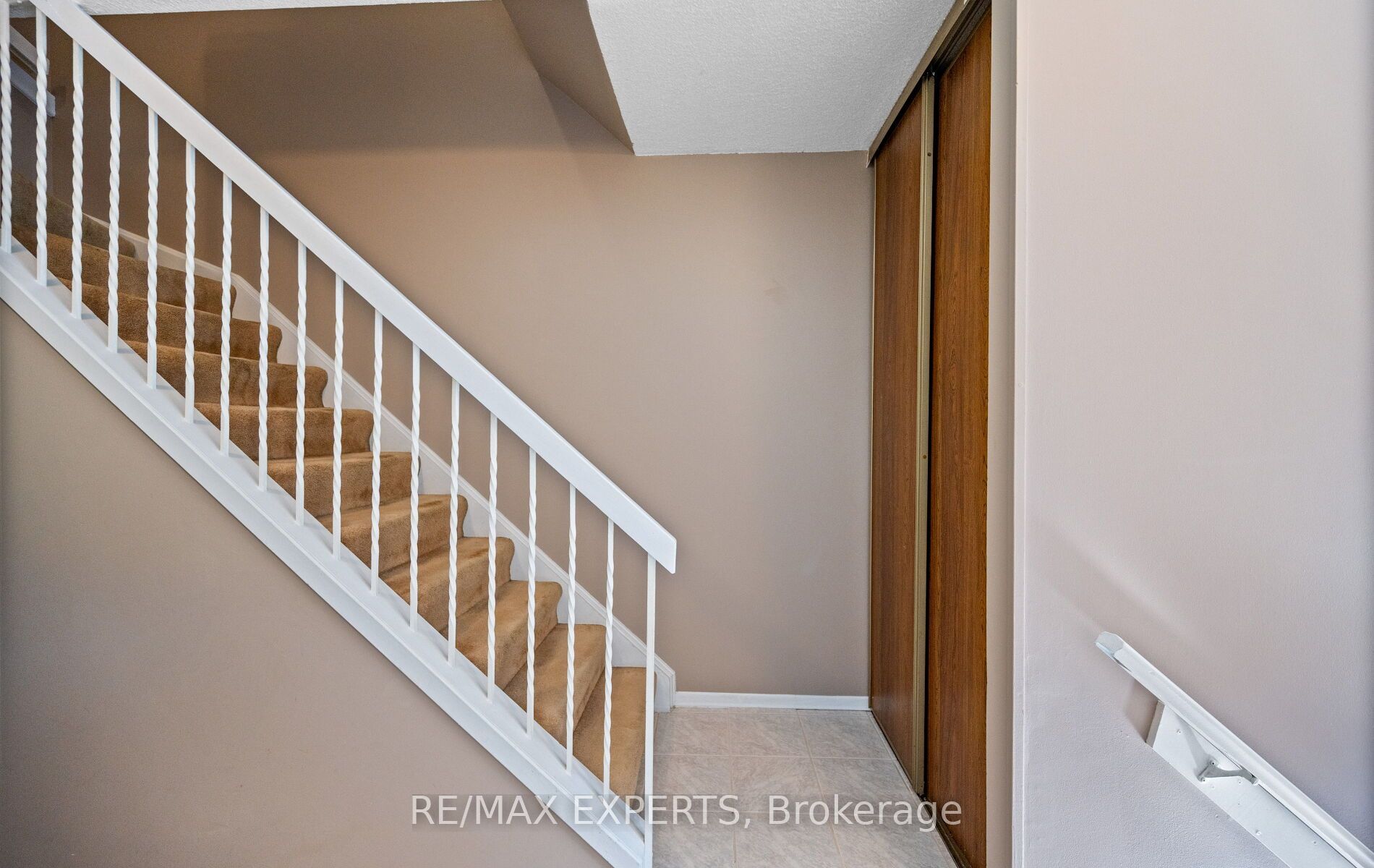 161 Moregate Crescent 15 Property Photo 20