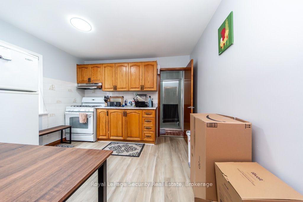 77 Brandon Avenue Property Photo 15