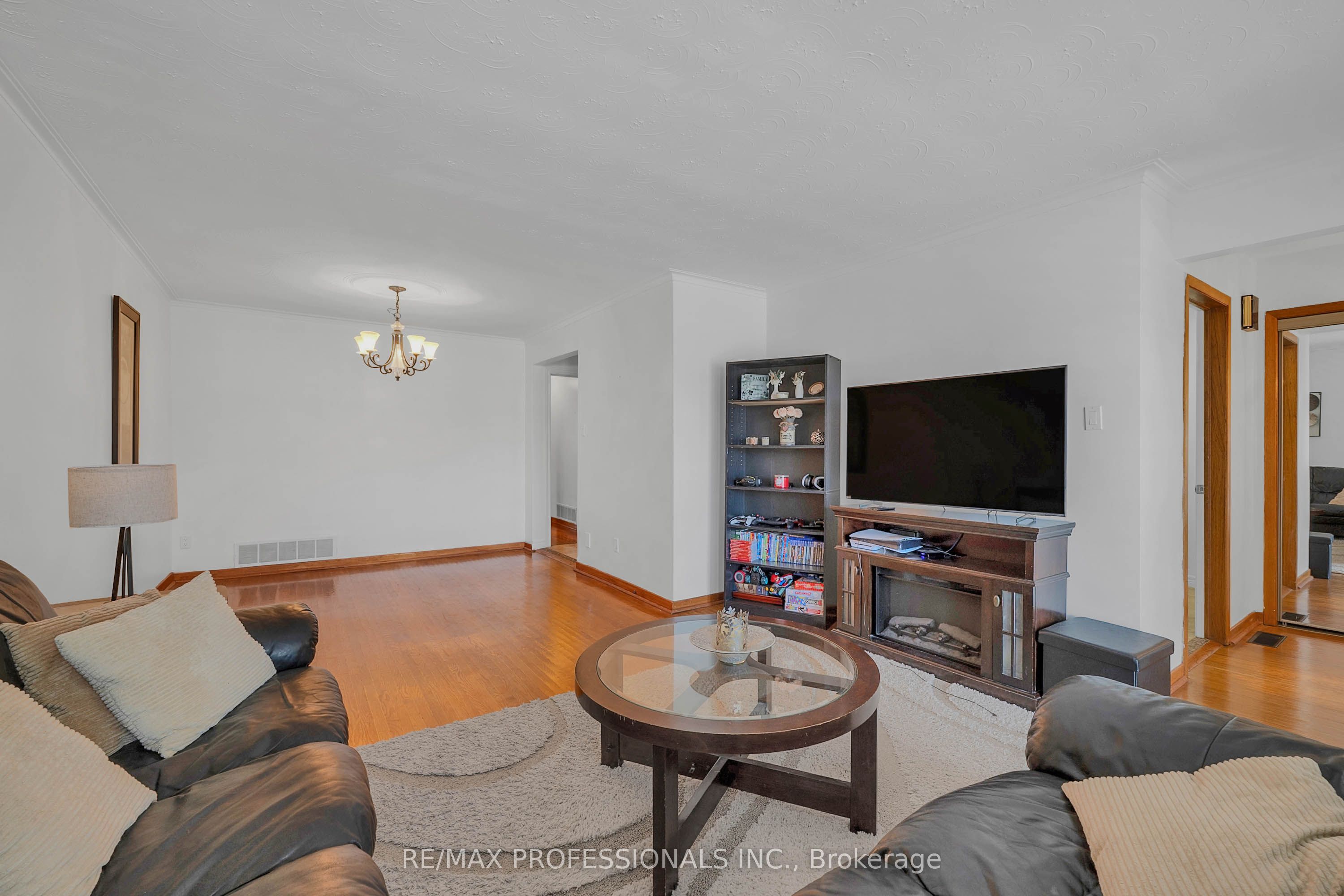 23 Anthia Drive Property Photo 5