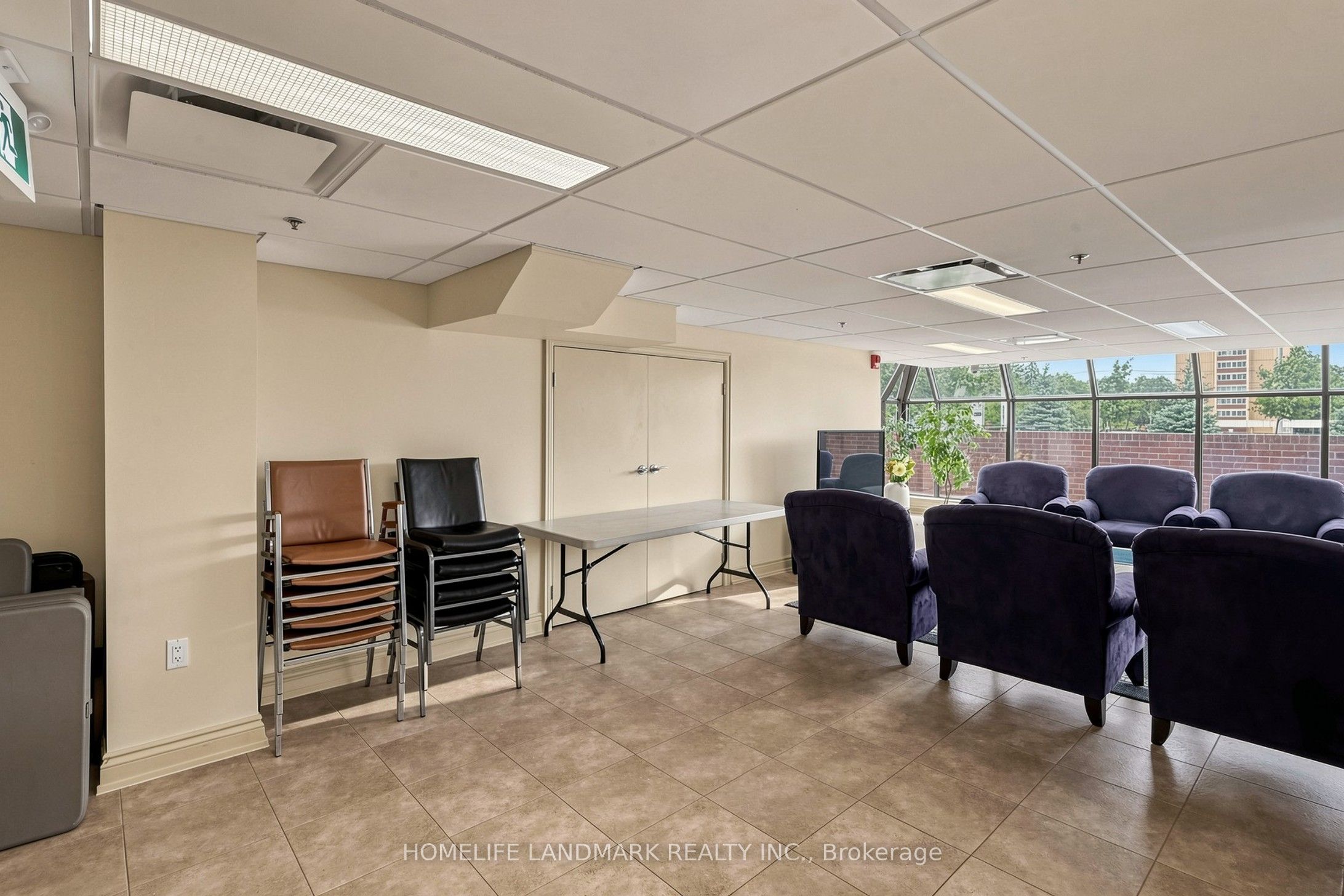 1230 Marlborough Court 403 Property Photo 36
