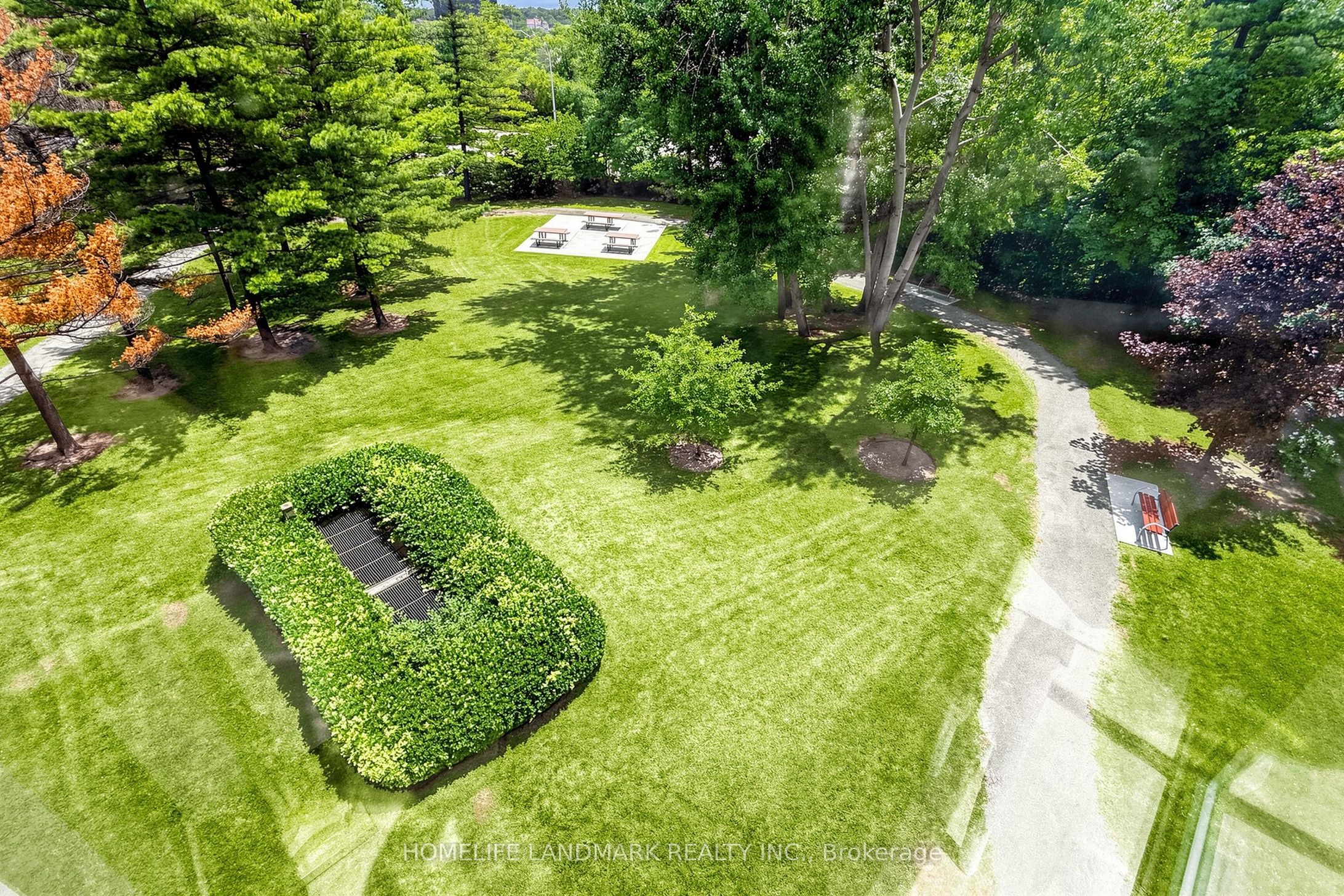 1230 Marlborough Court 403 Property Photo 44