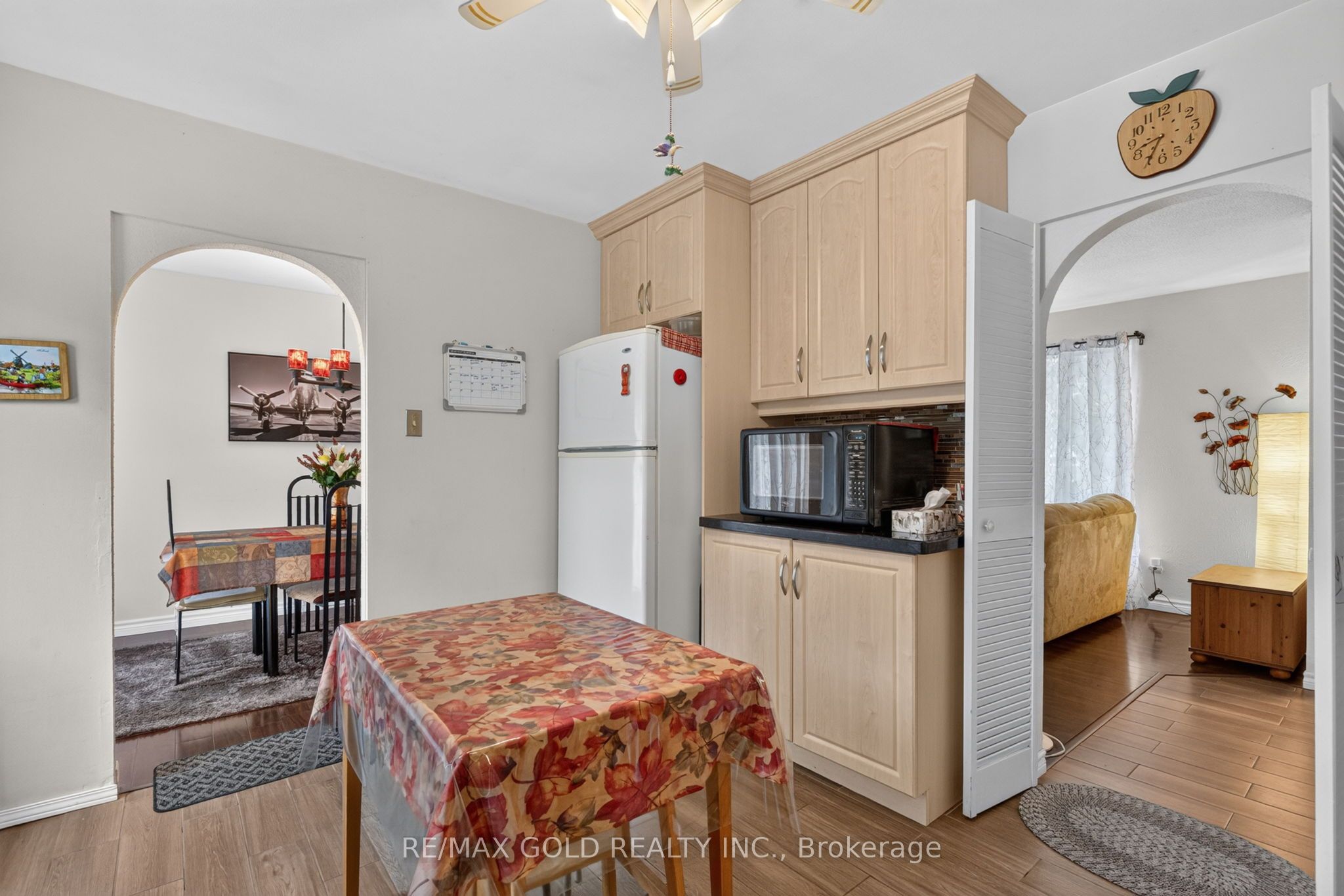 129 Folkstone Crescent Property Photo 17