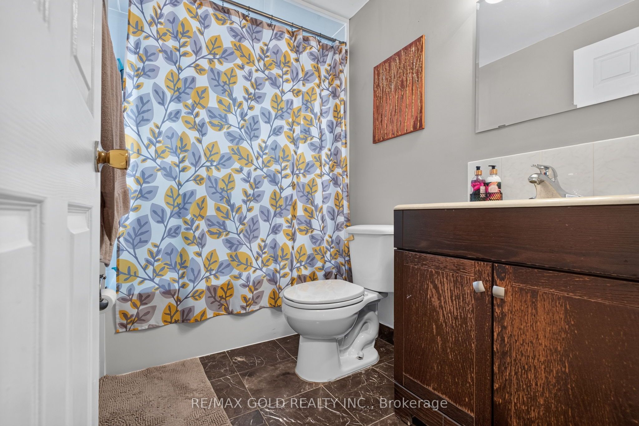 129 Folkstone Crescent Property Photo 22