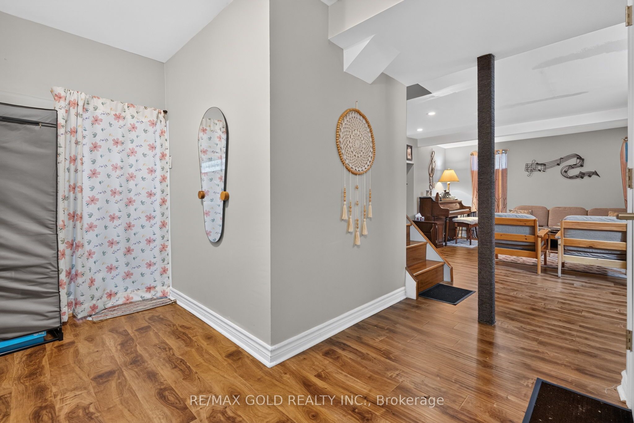 129 Folkstone Crescent Property Photo 36