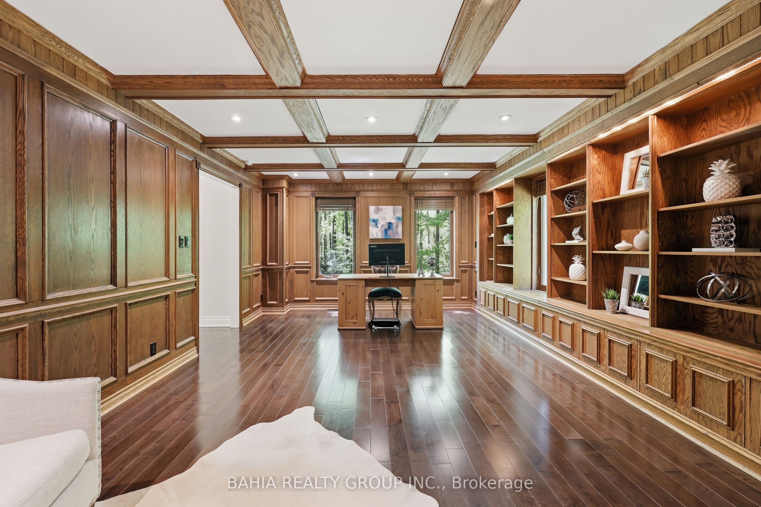 8663 Wood Close Property Photo 12