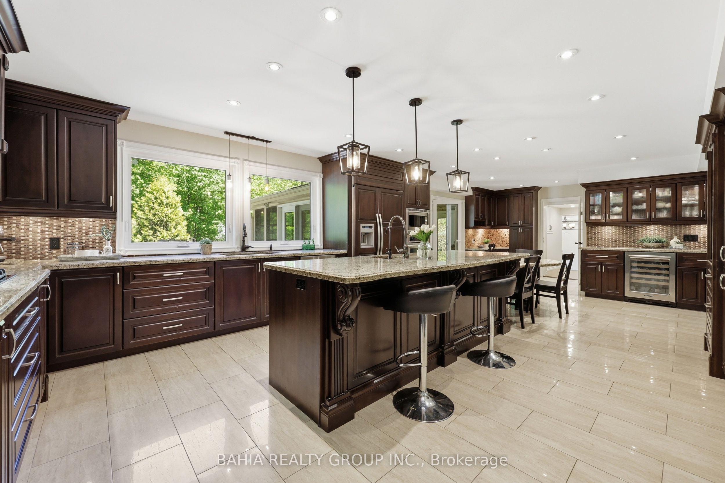 8663 Wood Close Property Photo 15