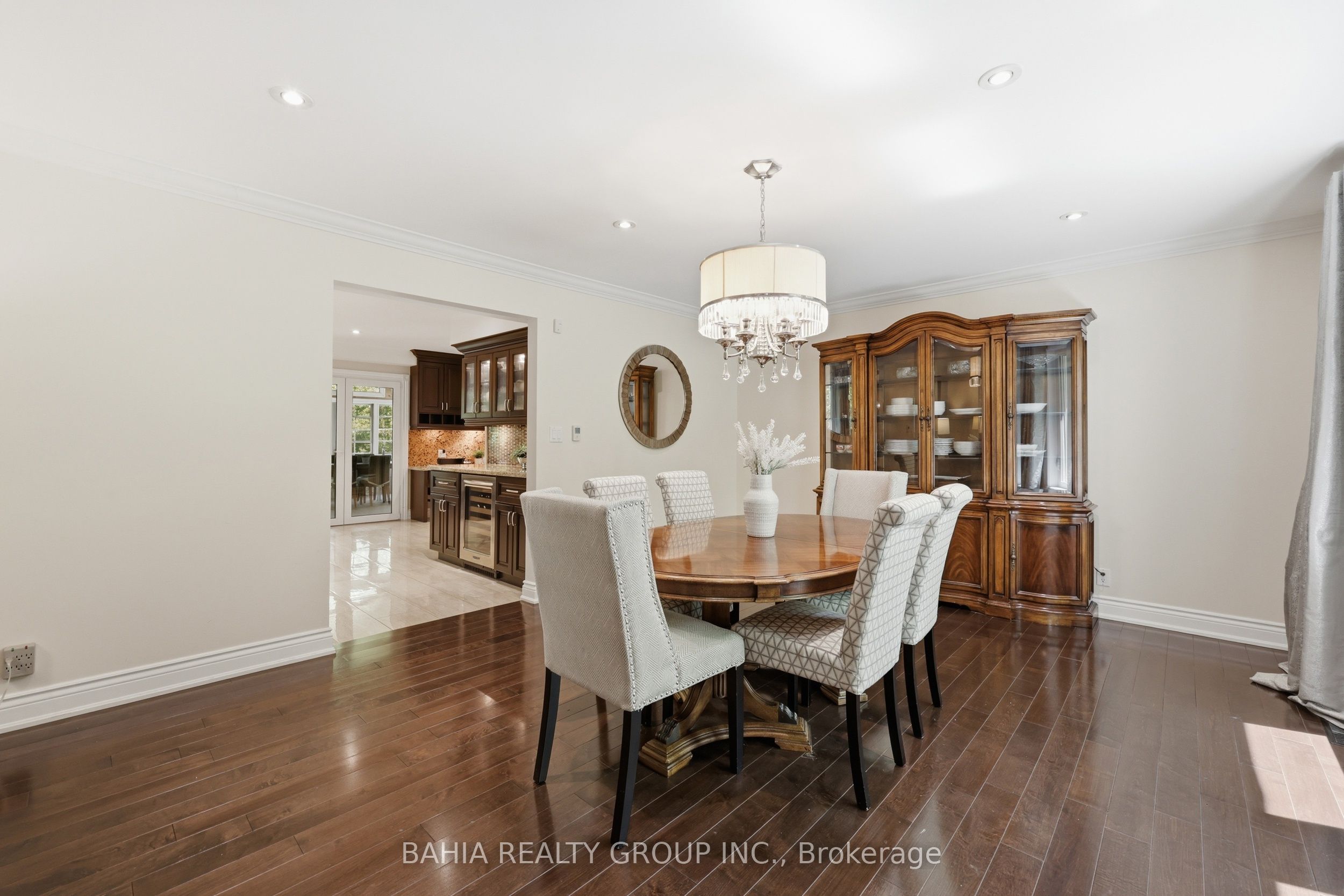 8663 Wood Close Property Photo 18