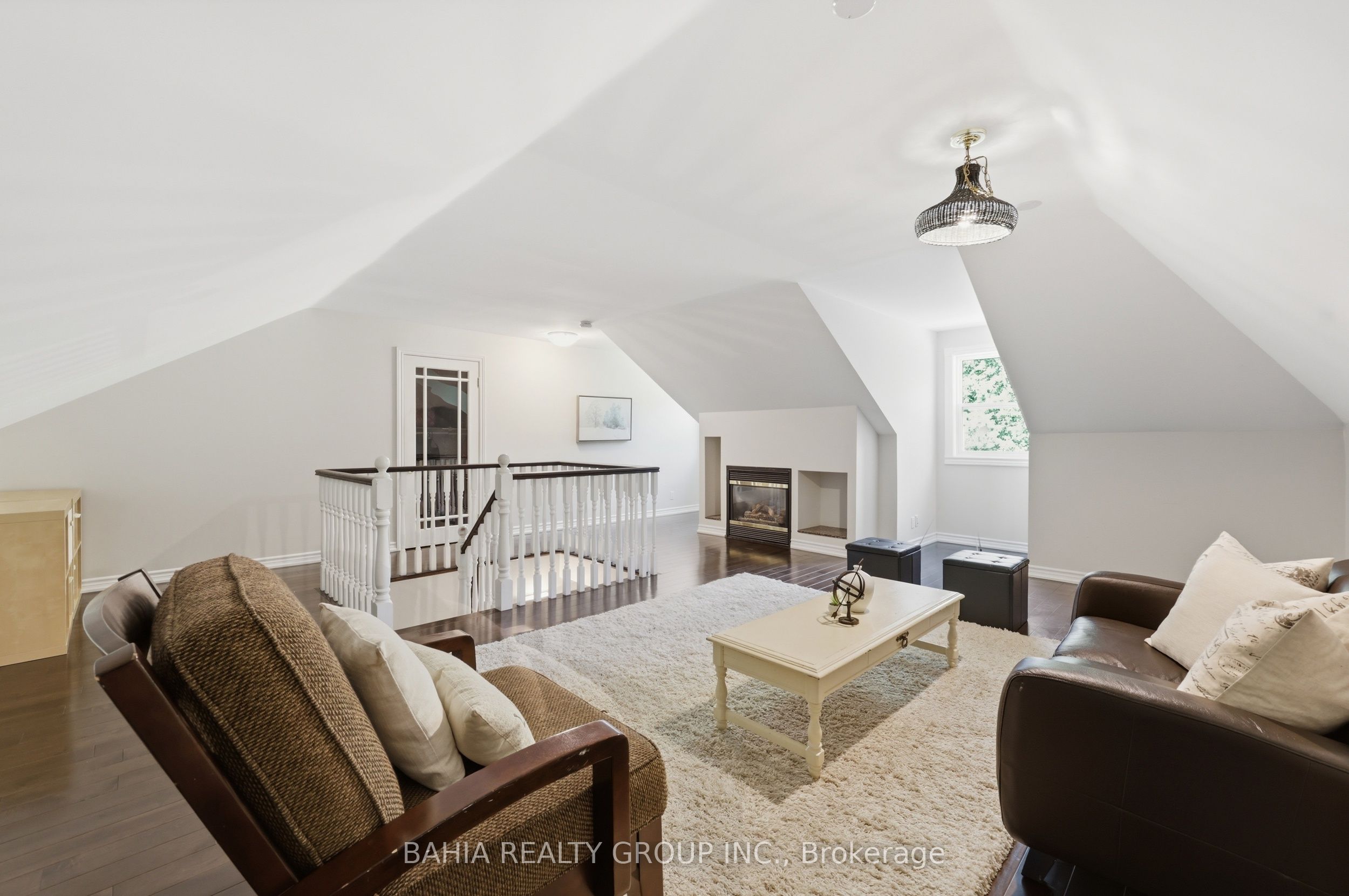 8663 Wood Close Property Photo 26