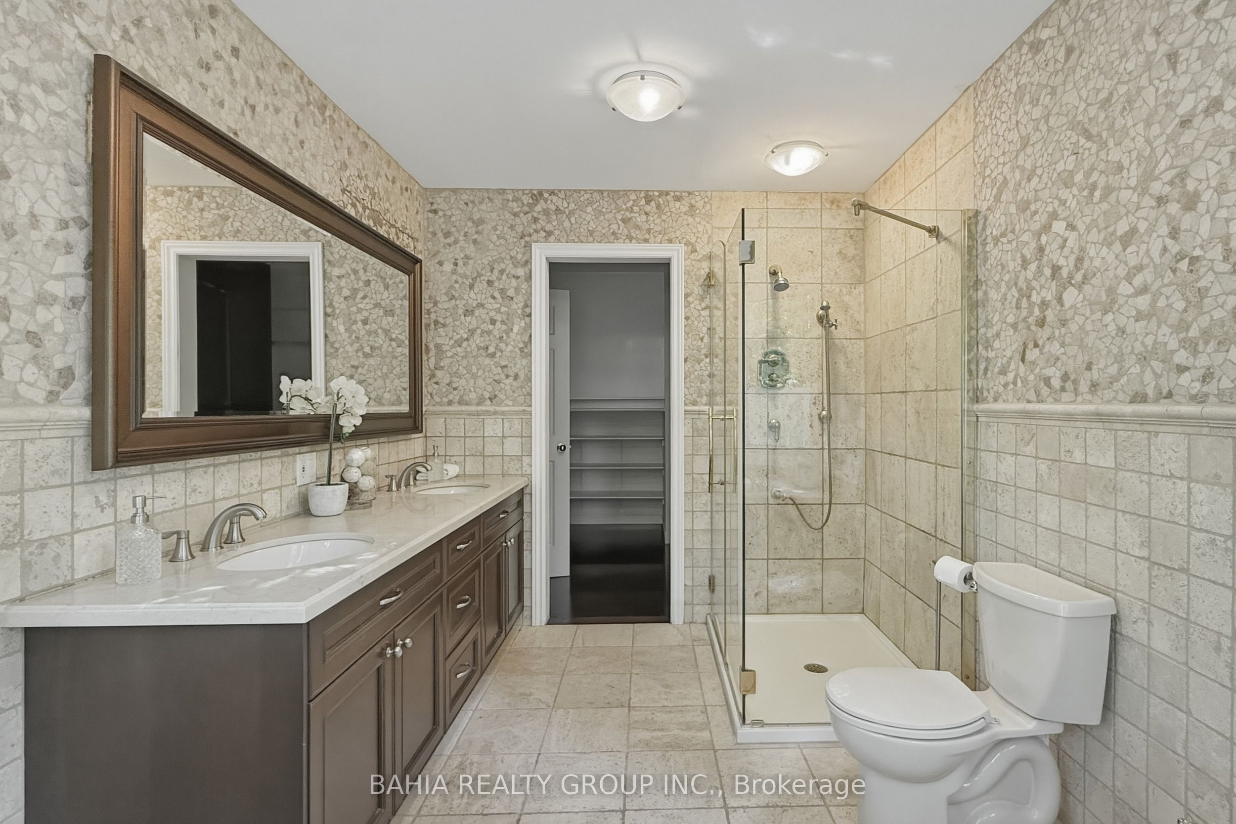 8663 Wood Close Property Photo 36