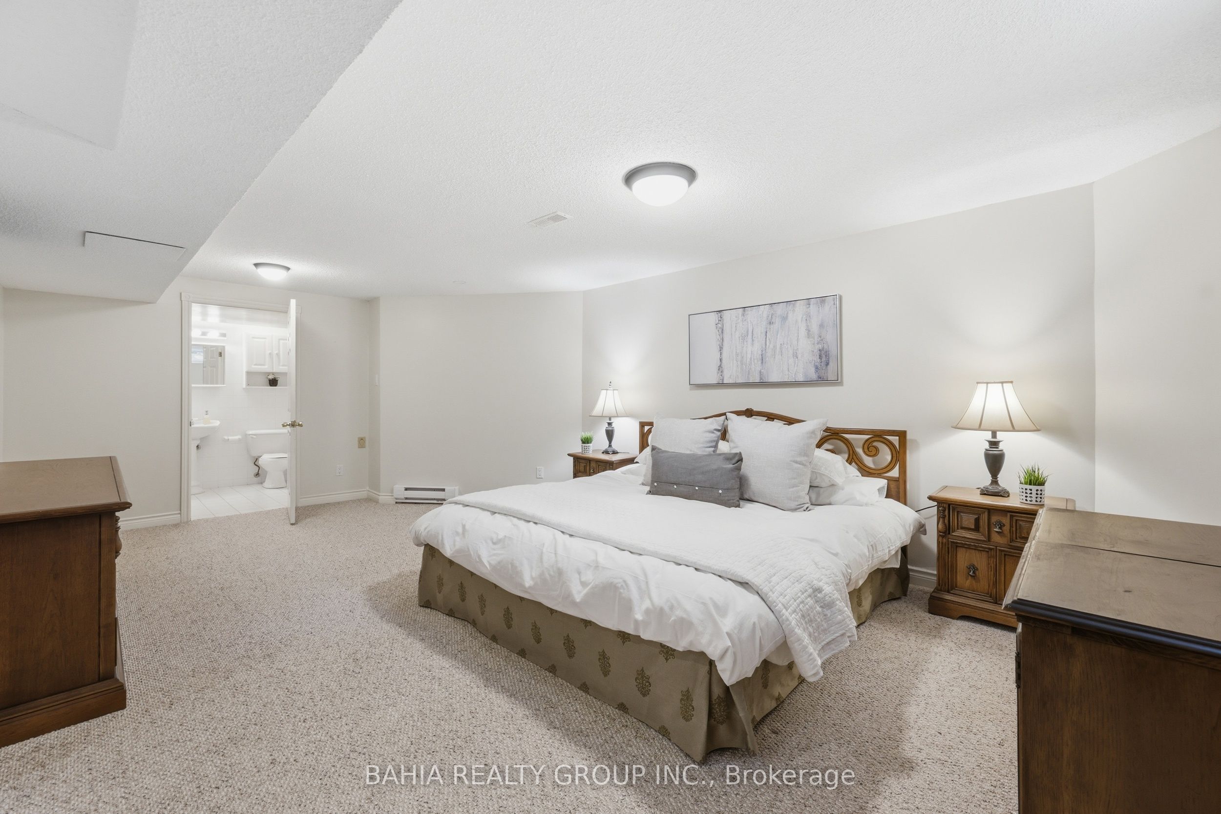 8663 Wood Close Property Photo 40