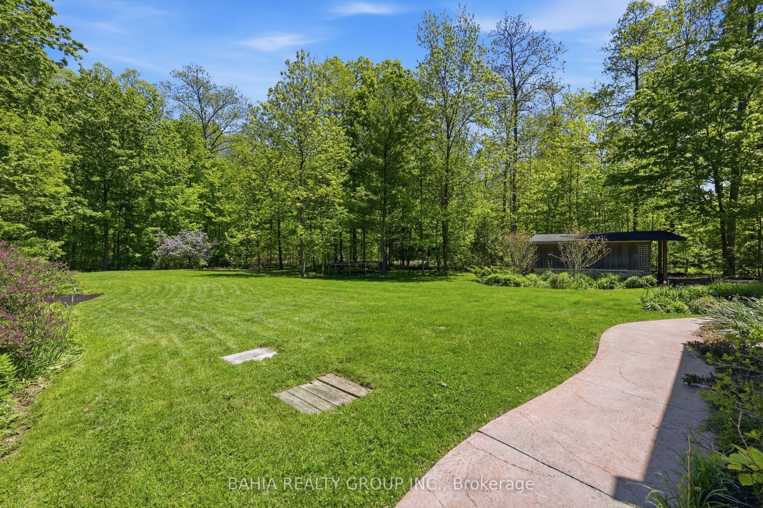 8663 Wood Close Property Photo 45