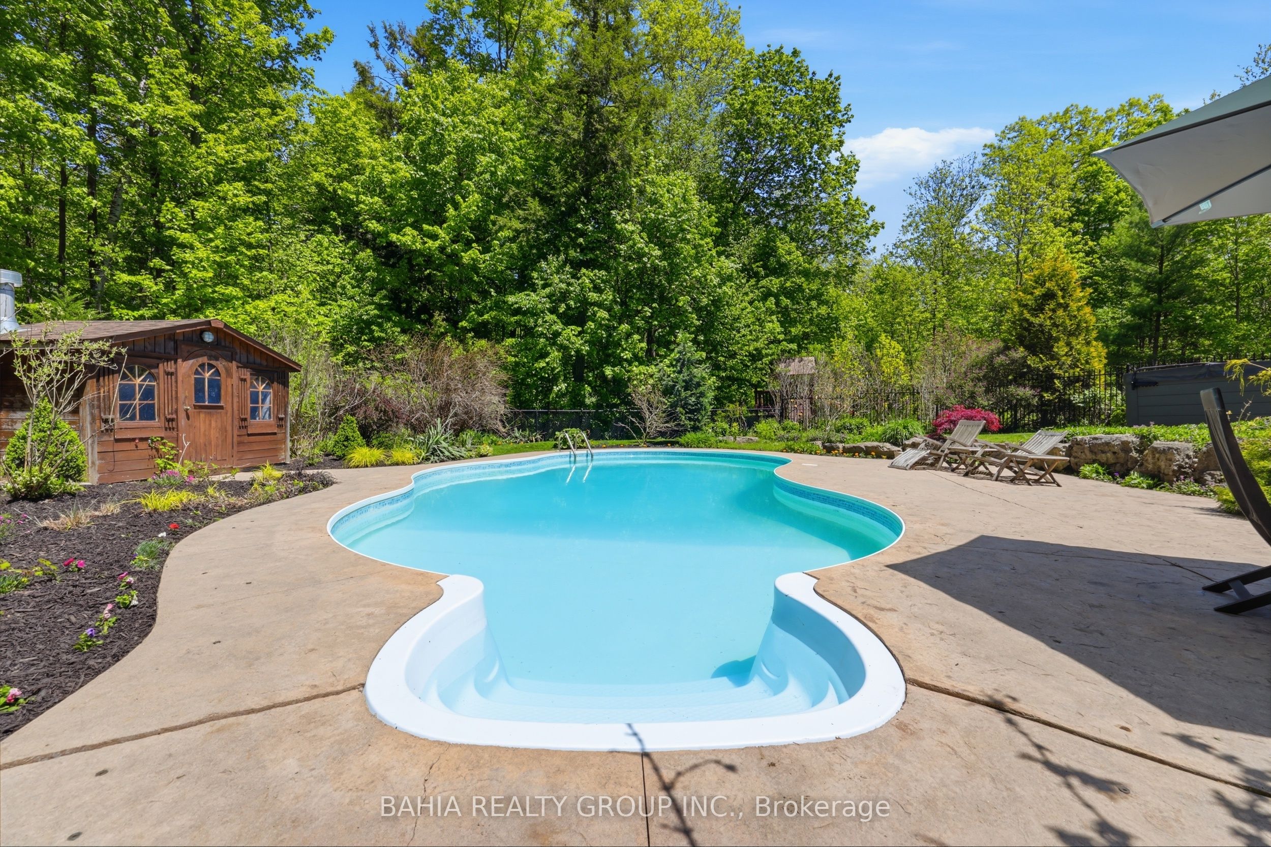8663 Wood Close Property Photo 46
